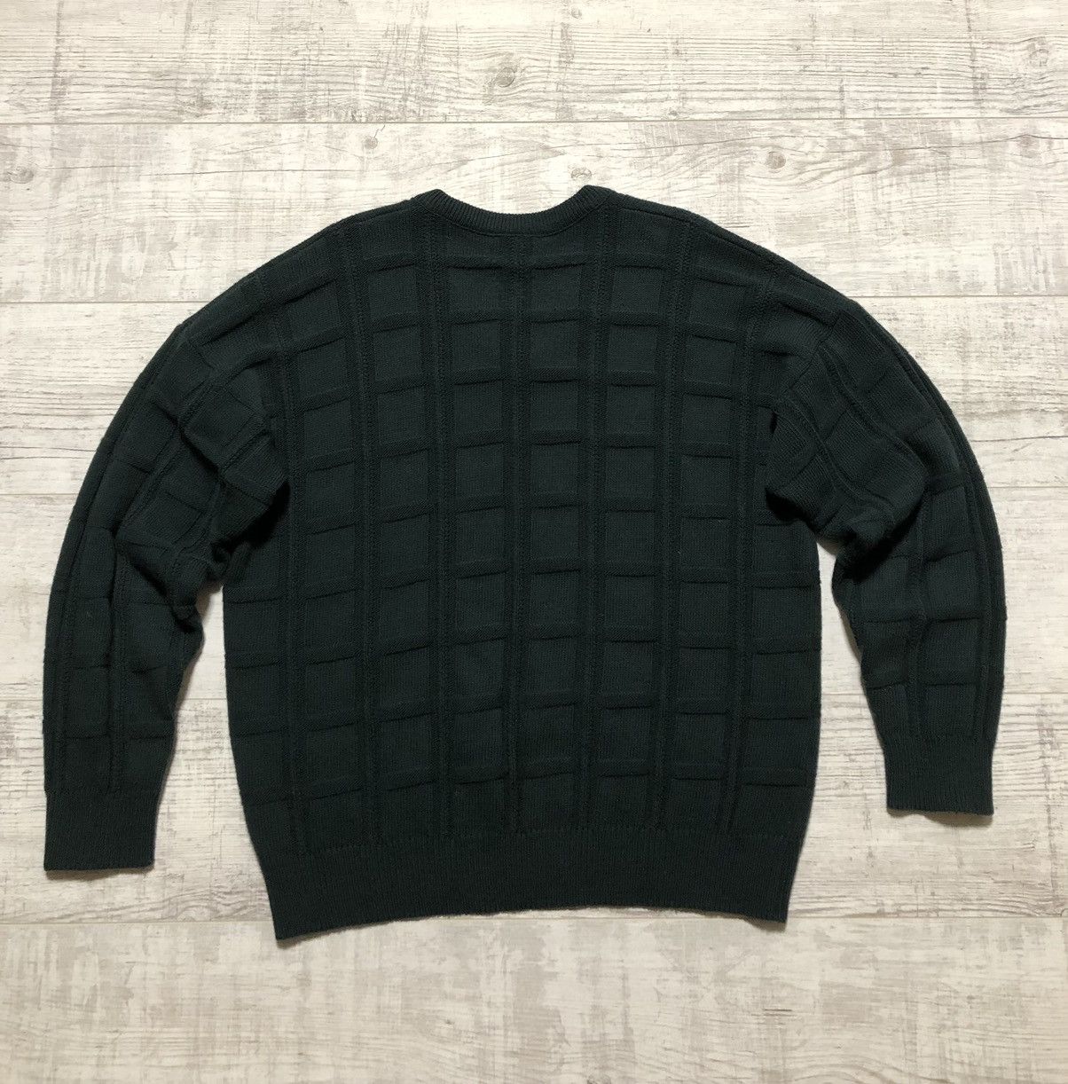 Lacoste Vintage Lacoste Wool Knit V-Neck Sweater Size US M / EU 48-50 / 2 - 9 Thumbnail