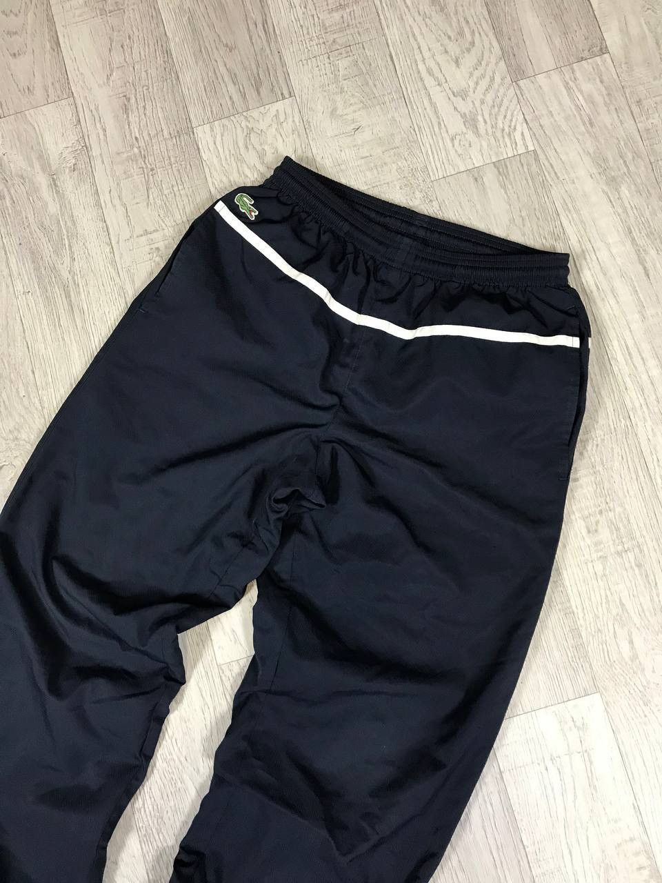 Lacoste Lacoste vintage streetwear sweatpants Size US 30 / EU 46 - 2 Thumbnail