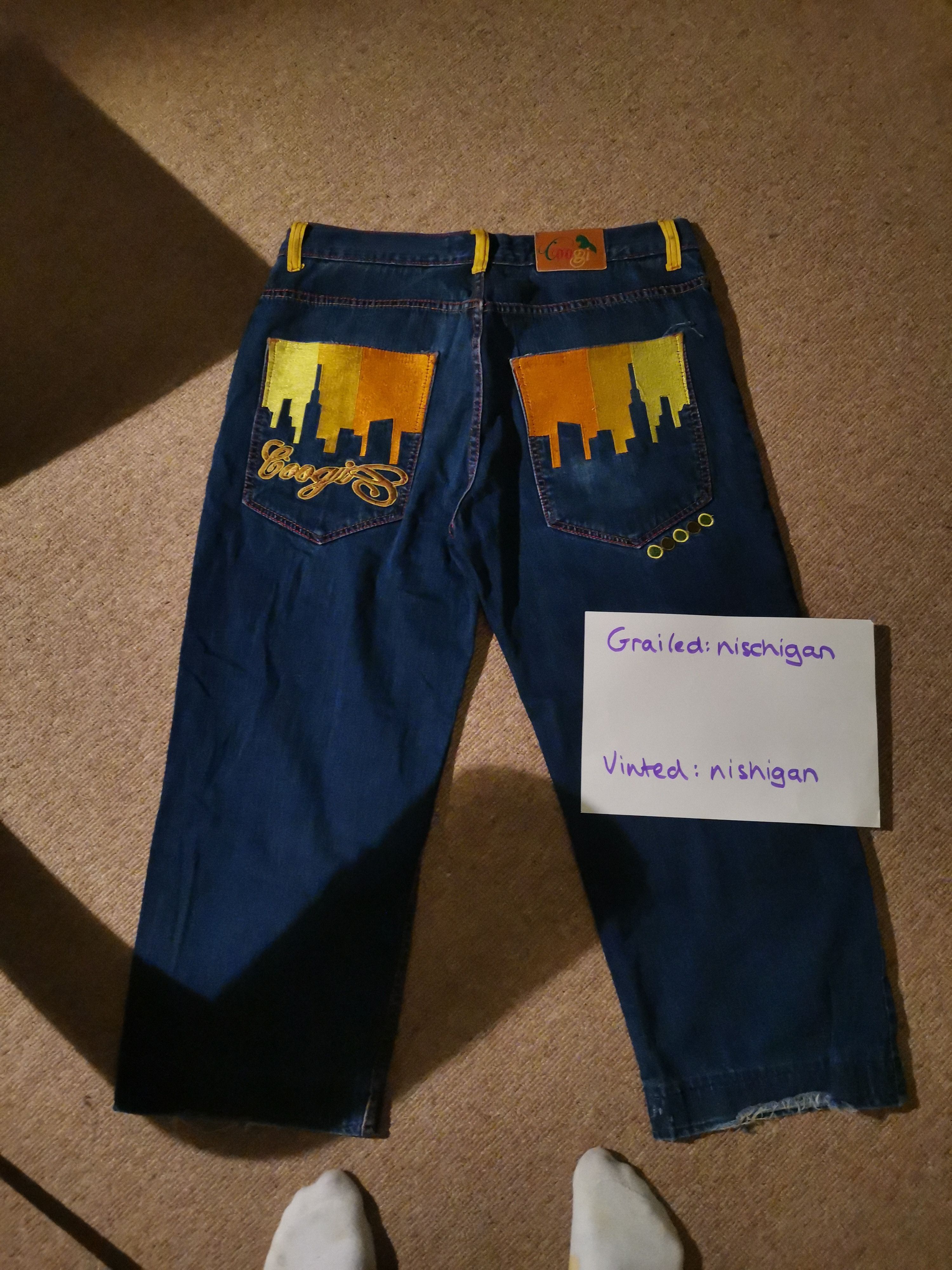 Coogi Men’s Jeans with fashion skyline on pockets