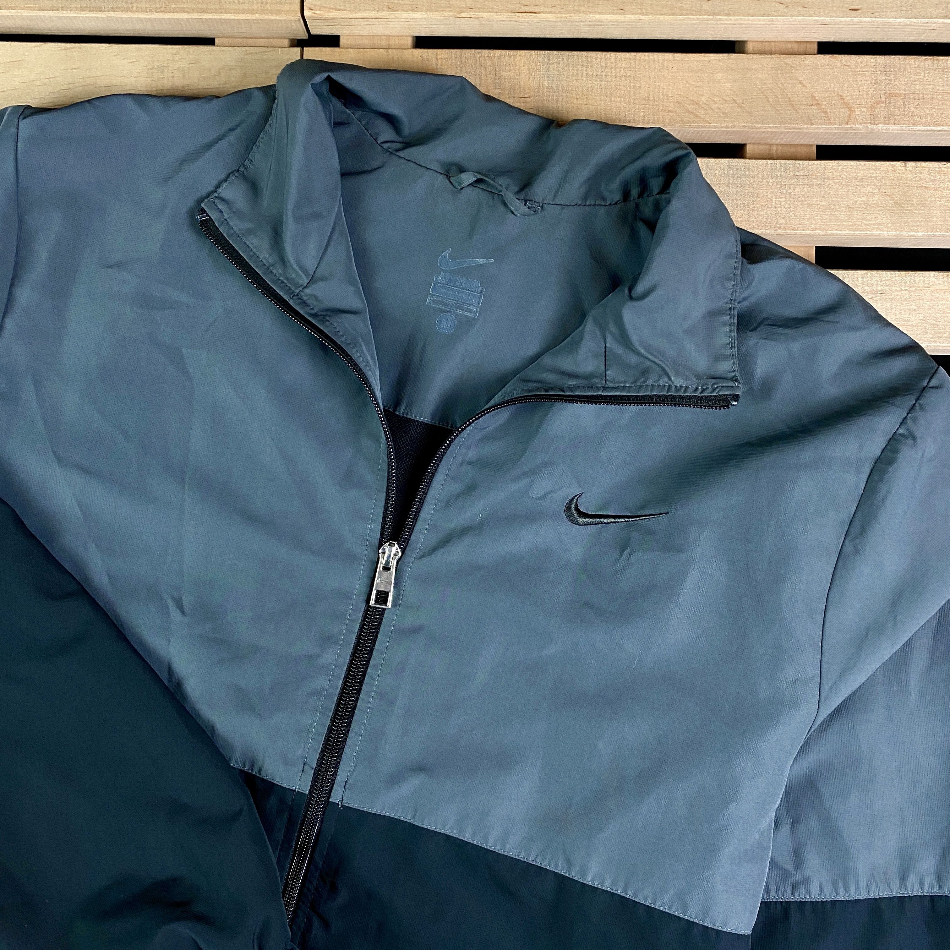 Nike × Vintage Men’s Bomber Jacket Nike Vintage Size M Size US M / EU 48-50 / 2 - 2 Thumbnail