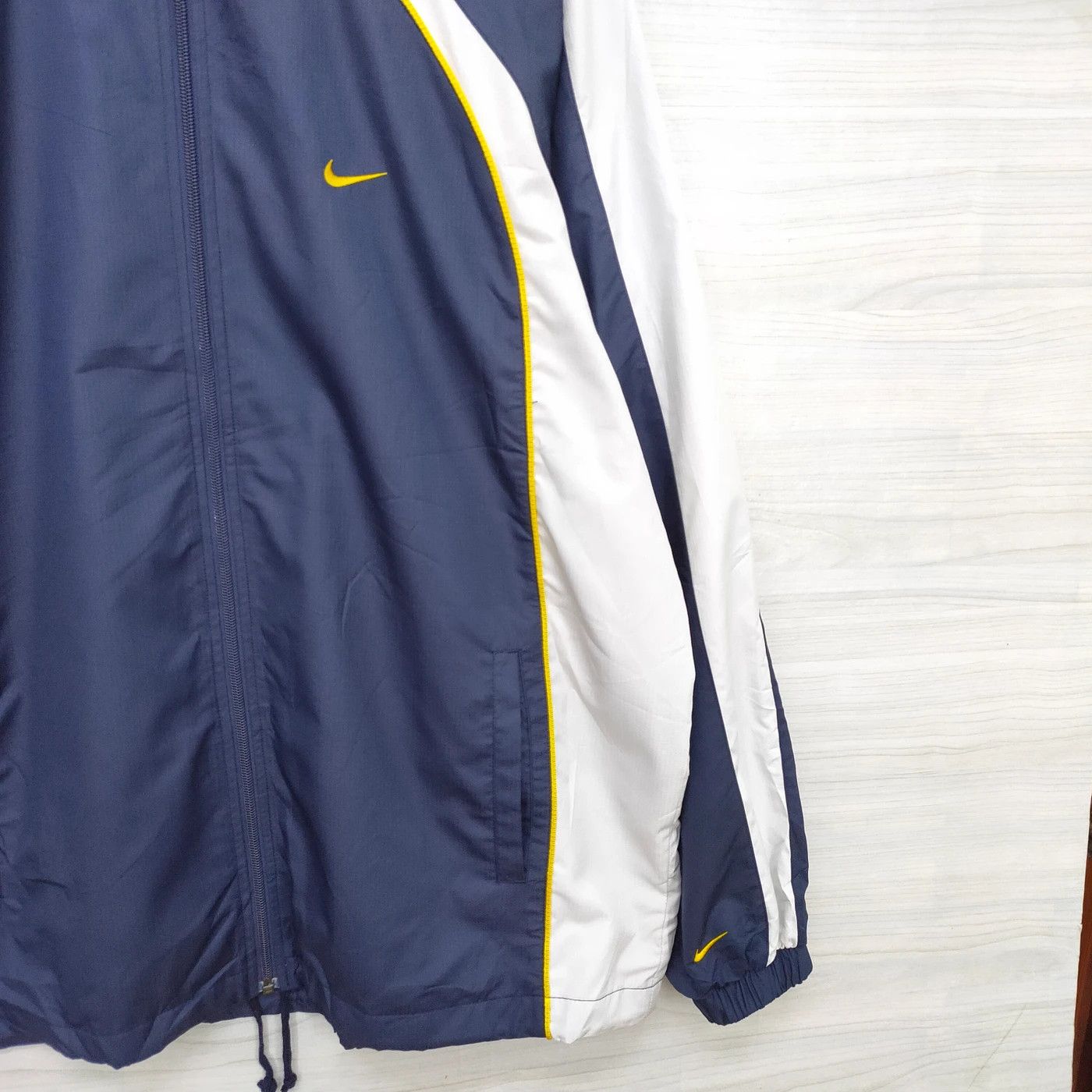 Nike Nike Windbreaker Jacket Size US XL / EU 56 / 4 - 3 Thumbnail