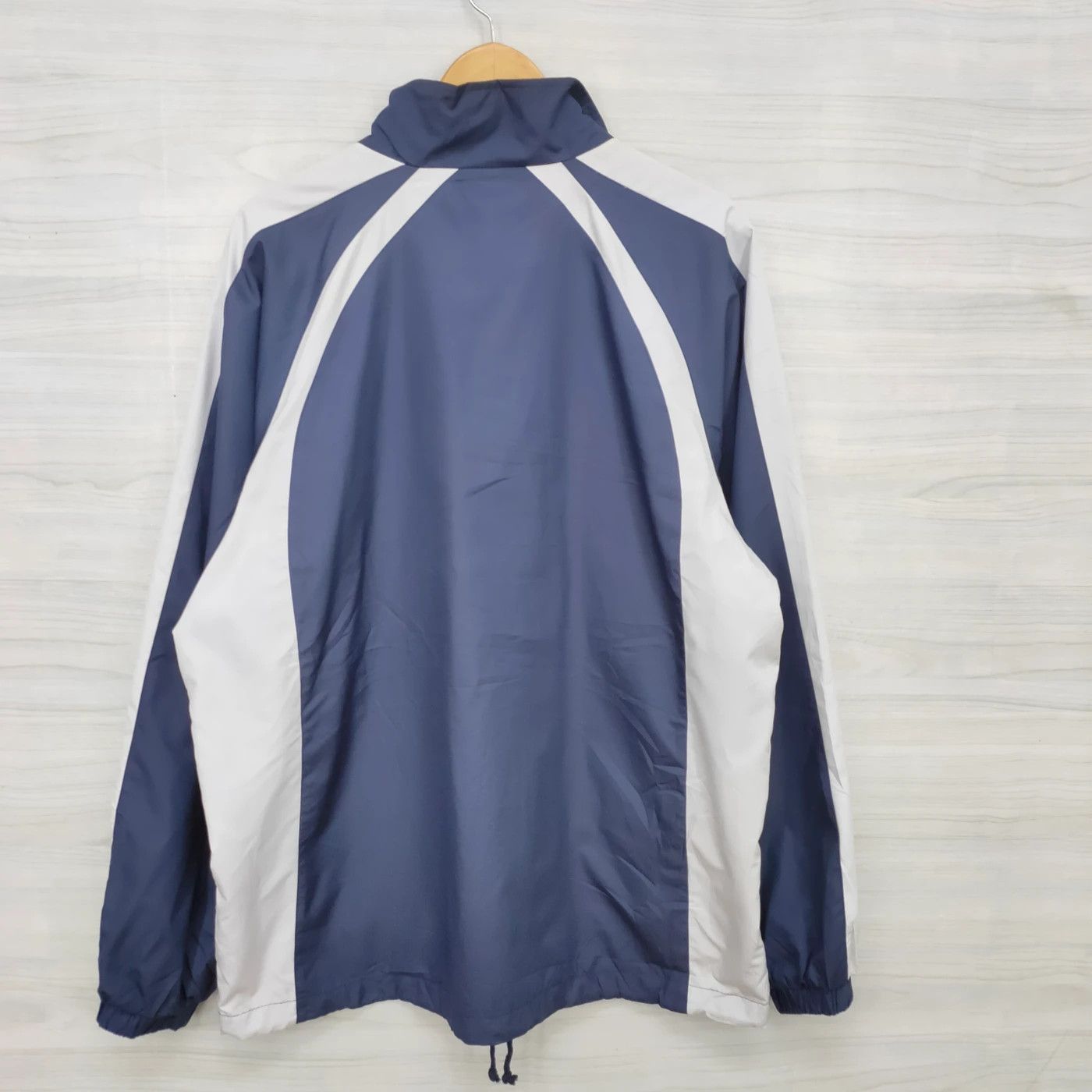 Nike Nike Windbreaker Jacket Size US XL / EU 56 / 4 - 2 Thumbnail