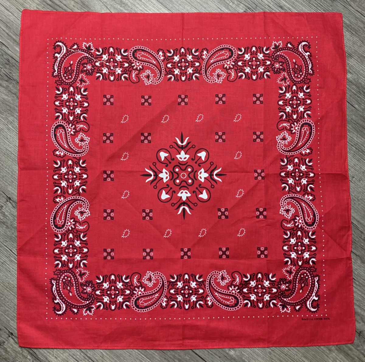 Japanese Brand Paisley Handkerchief Neckerchief Pocketsquares Size ONE SIZE - 1 Thumbnail