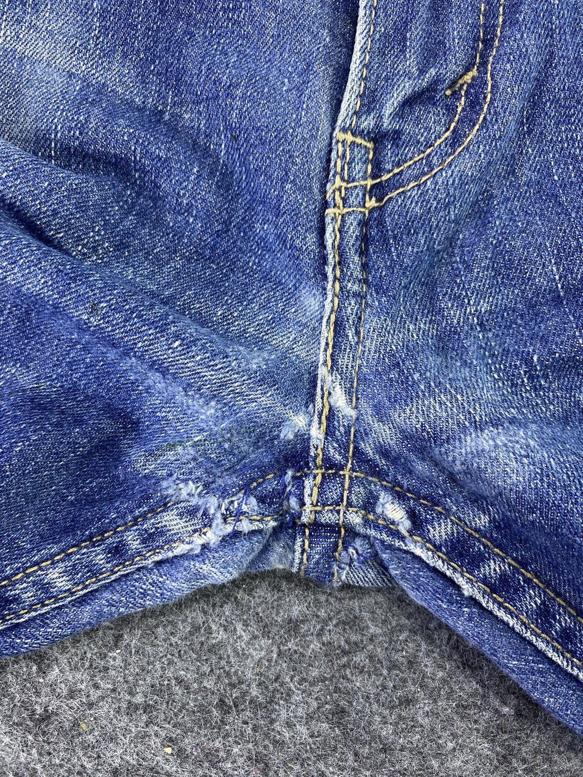 Levi's VINTAGE LEVI'S 510 BLUE WASH JEANS - J643 Size US 30 / EU 46 - 10 Thumbnail