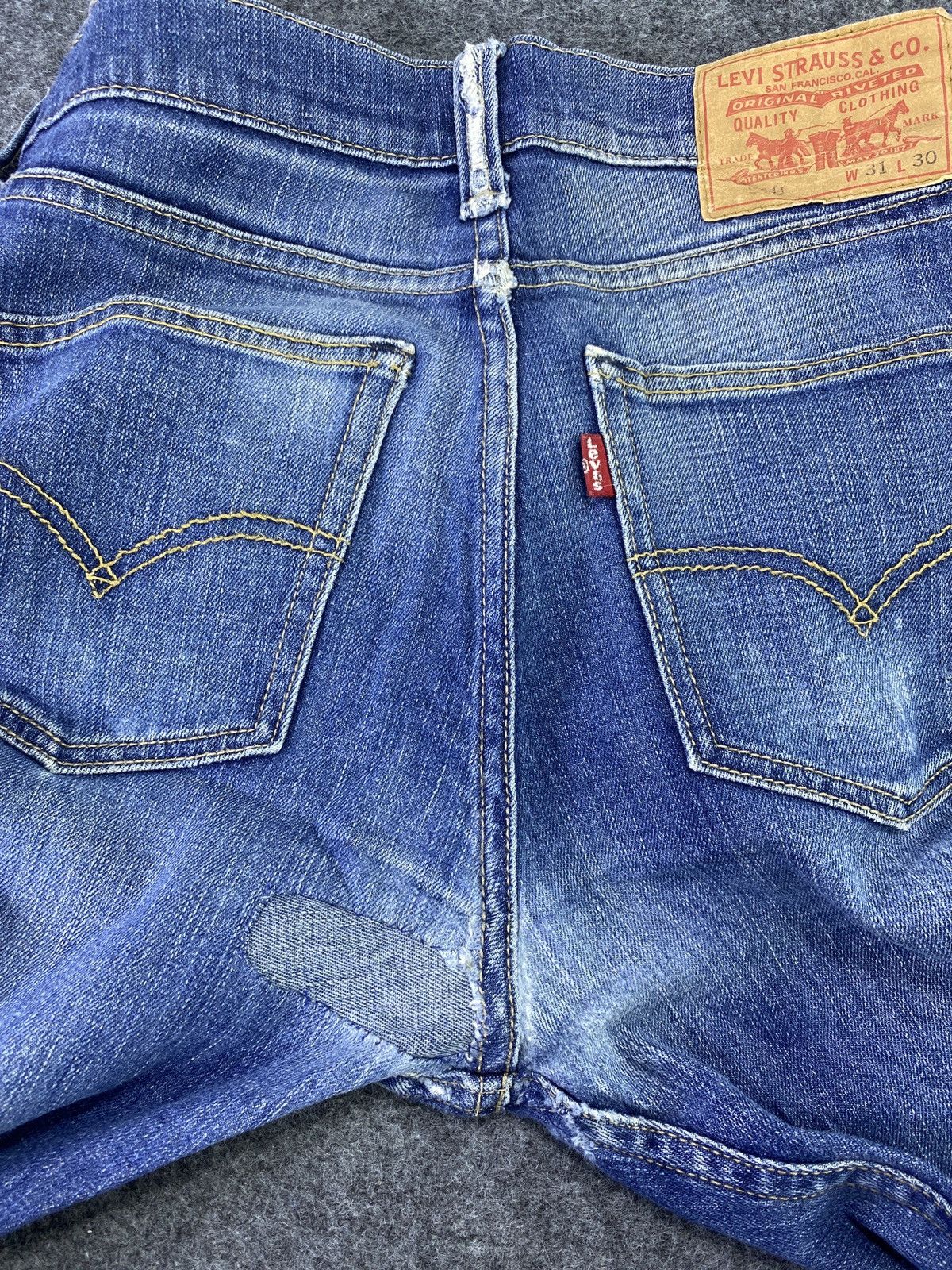 Levi's VINTAGE LEVI'S 510 BLUE WASH JEANS - J643 Size US 30 / EU 46 - 11 Thumbnail