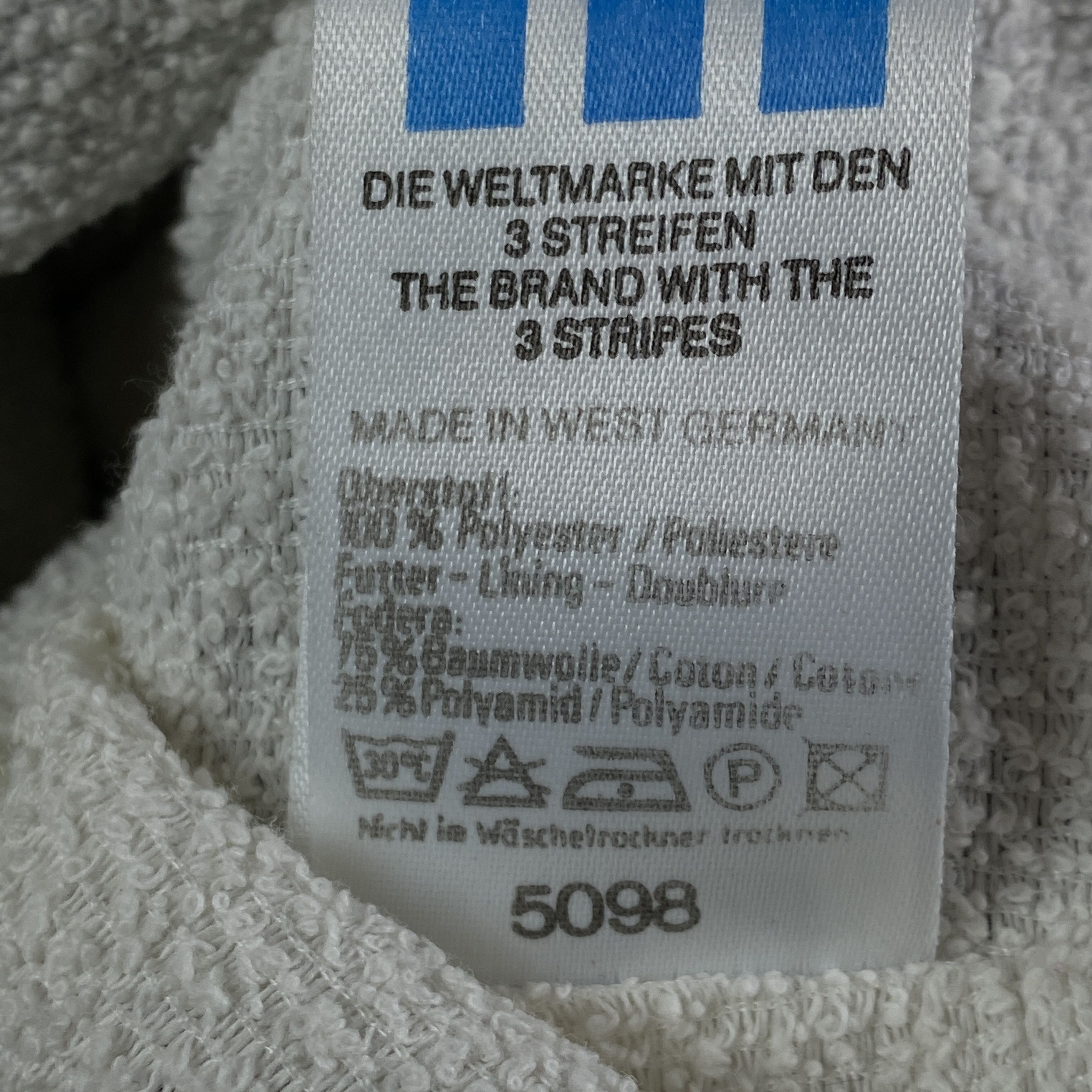 Adidas us 8 to eu xl sale
