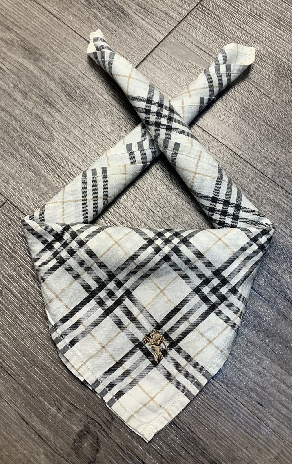 Burberry Burberry Handkerchief Neckerchief Pocketsquares Size ONE SIZE - 1 Thumbnail