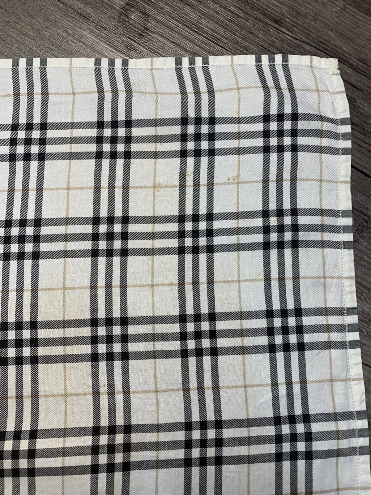 Burberry Burberry Handkerchief Neckerchief Pocketsquares Size ONE SIZE - 5 Thumbnail