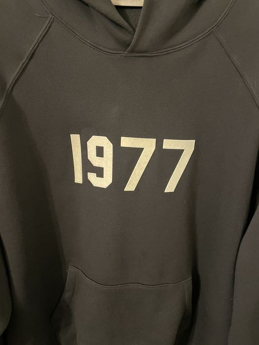 fear of god essentials 1977 hoodie black