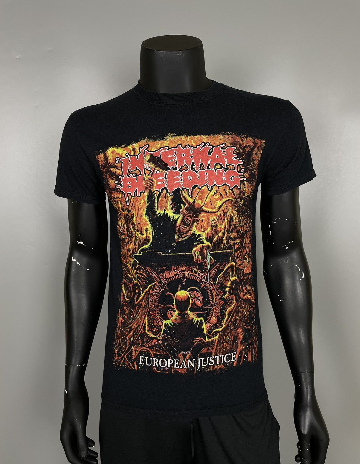 Band Tees Internal Bleeding T-shirt European Justice Tour 2018 Size US S / EU 44-46 / 1 - 1 Thumbnail