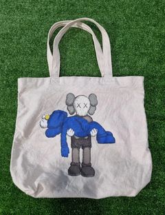 KAWS x Uniqlo Heart Tote Bag Olive - SS16 - US