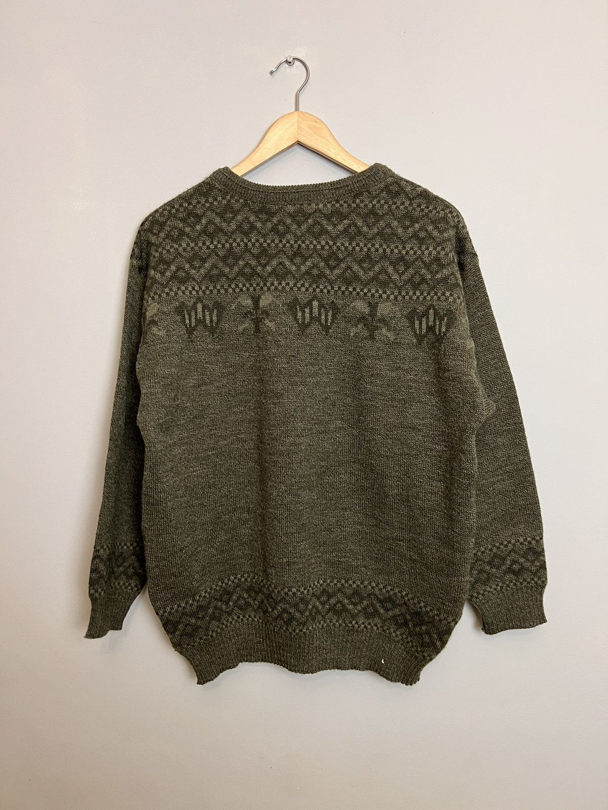 Vintage Vintage Avant Garde Embroided Wolfs Mountain Cable Knit Hype Size US M / EU 48-50 / 2 - 2 Thumbnail