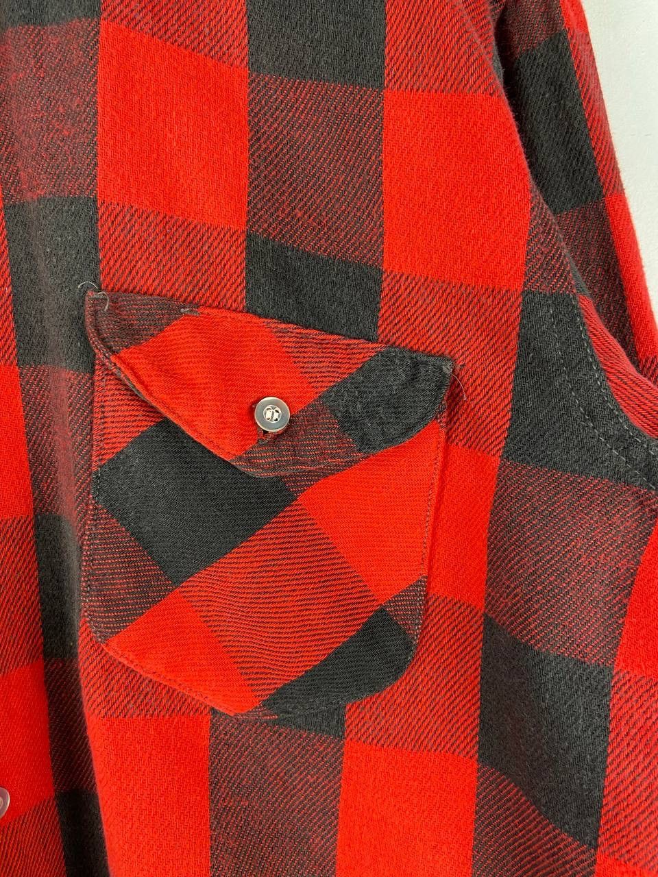 Oshkosh Vintage Oshkosh B’Gosh flannel Worker Shirt Plaid Tartan Size US M / EU 48-50 / 2 - 7 Thumbnail