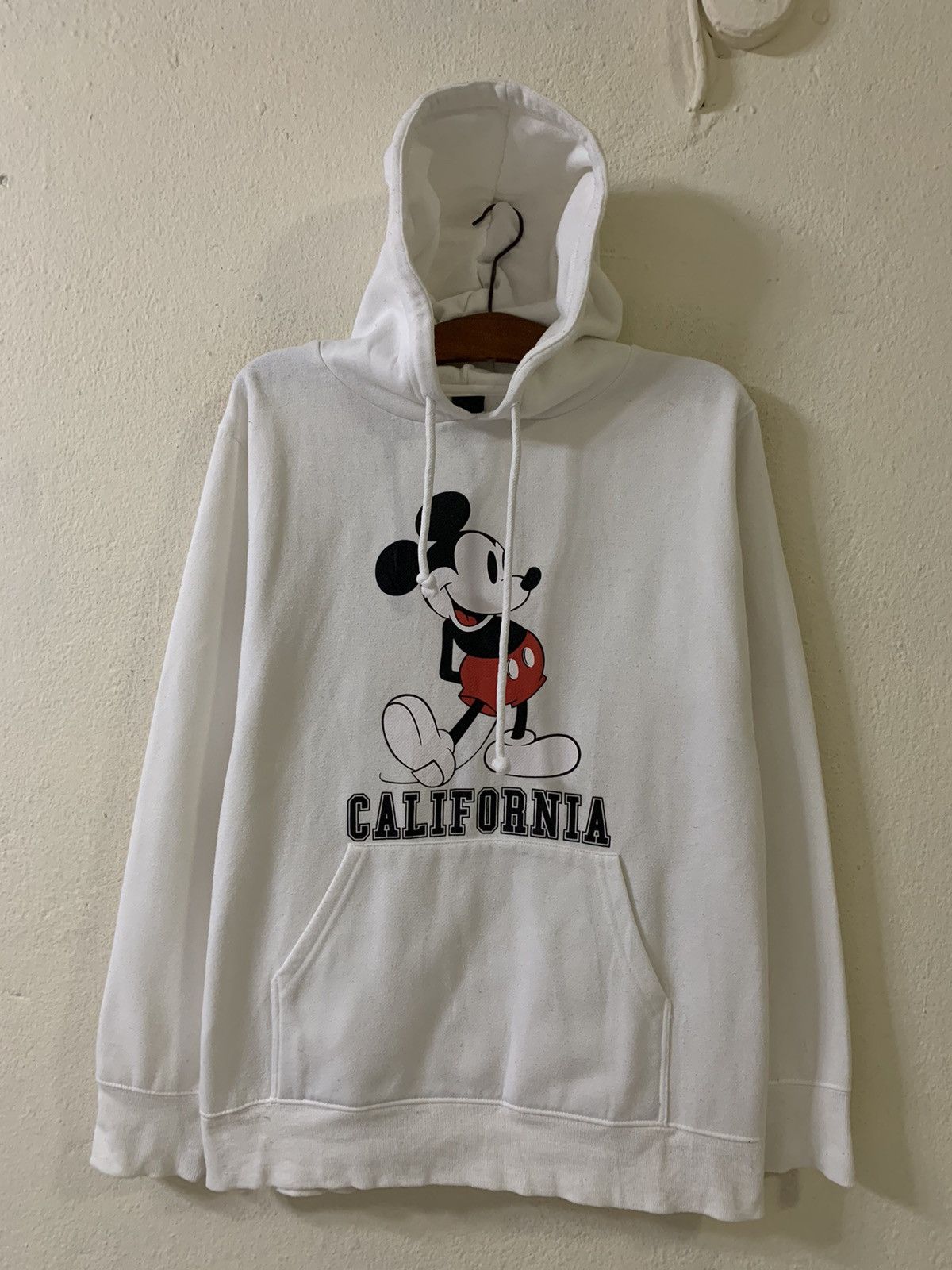 Disney Disney Mickey Mouse Hoodie Size US L / EU 52-54 / 3 - 1 Thumbnail