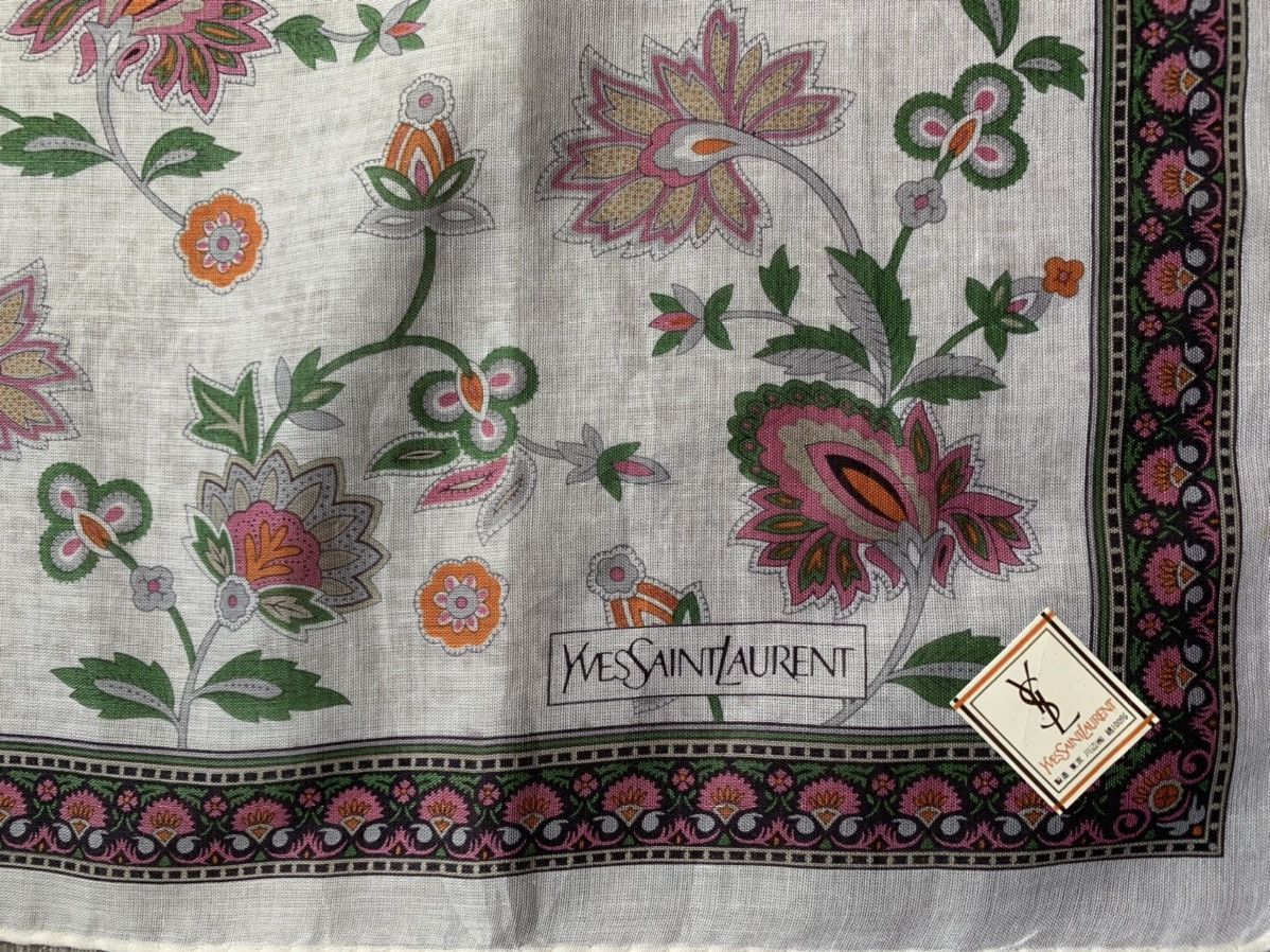 Yves Saint Laurent Yves Saint Laurent Handkerchief Pocketsquares Size ONE SIZE - 4 Thumbnail