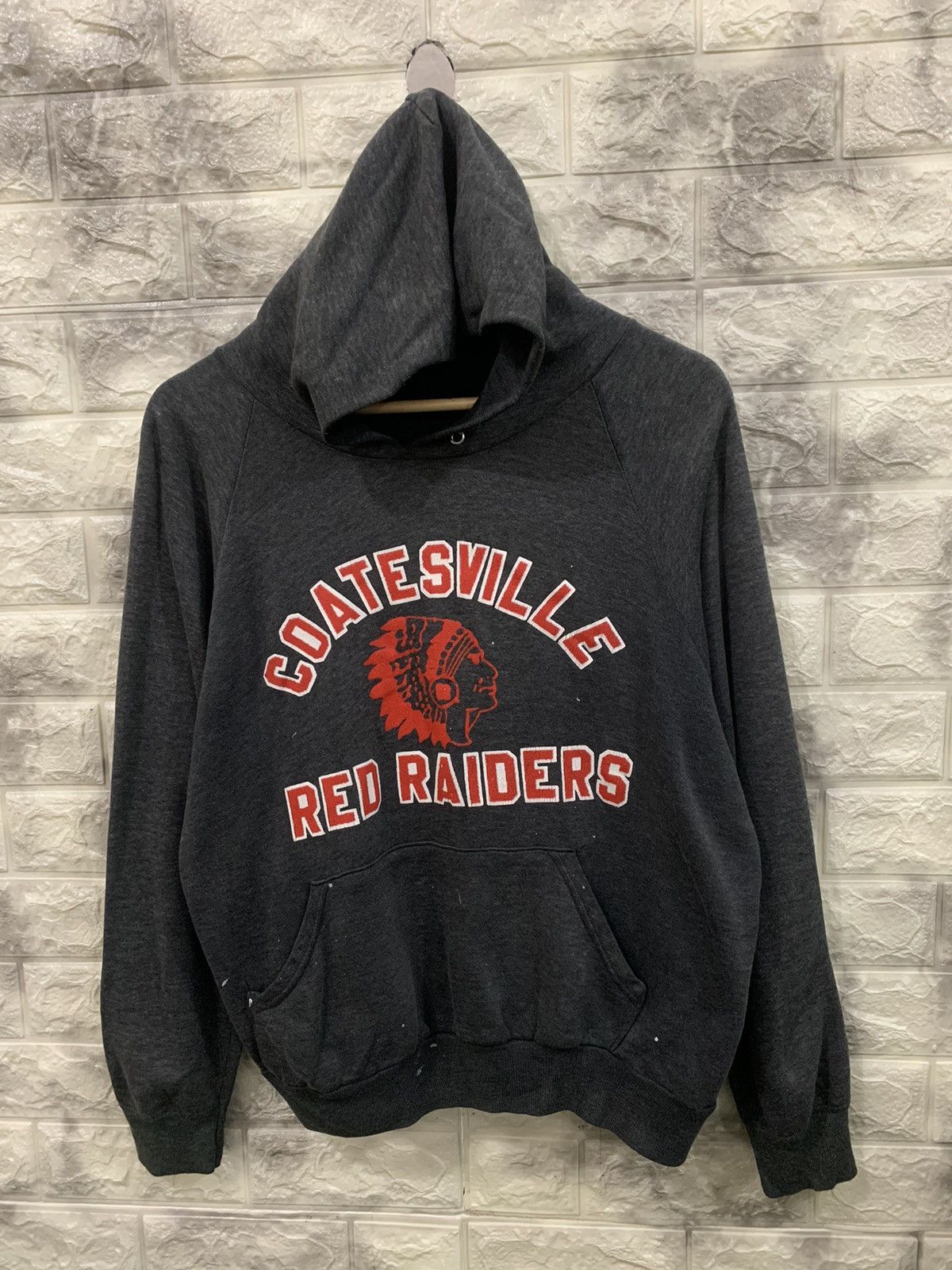 Vintage 80’s USA “COATESVILLE RED RAIDERS” Hoodies