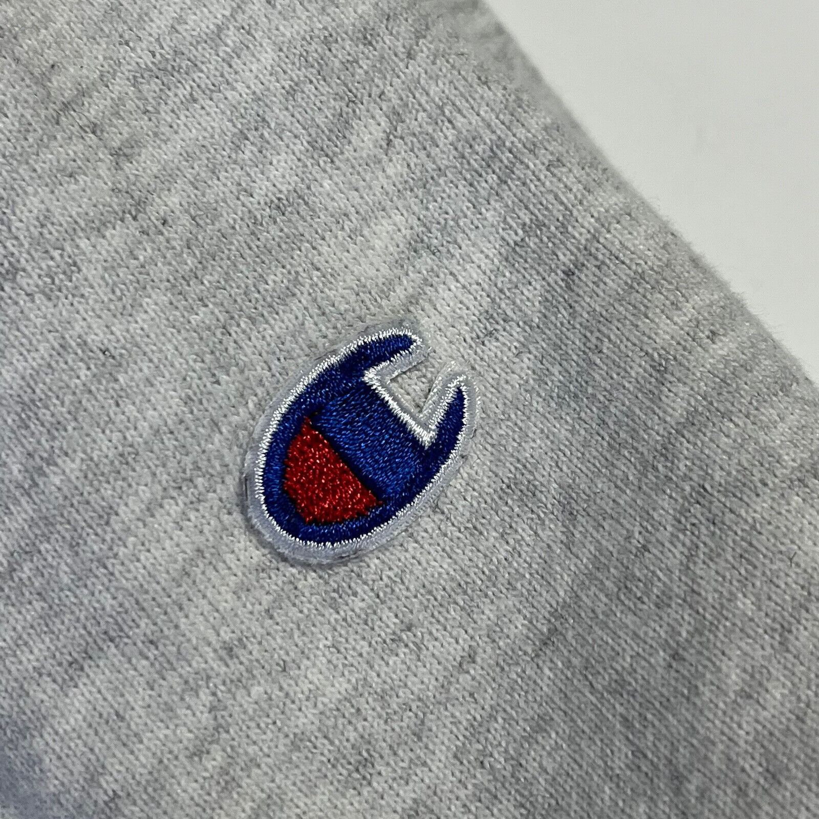 Champion × Vintage Vintage University of New Haven Champion Reverse Weave Size US M / EU 48-50 / 2 - 8 Thumbnail