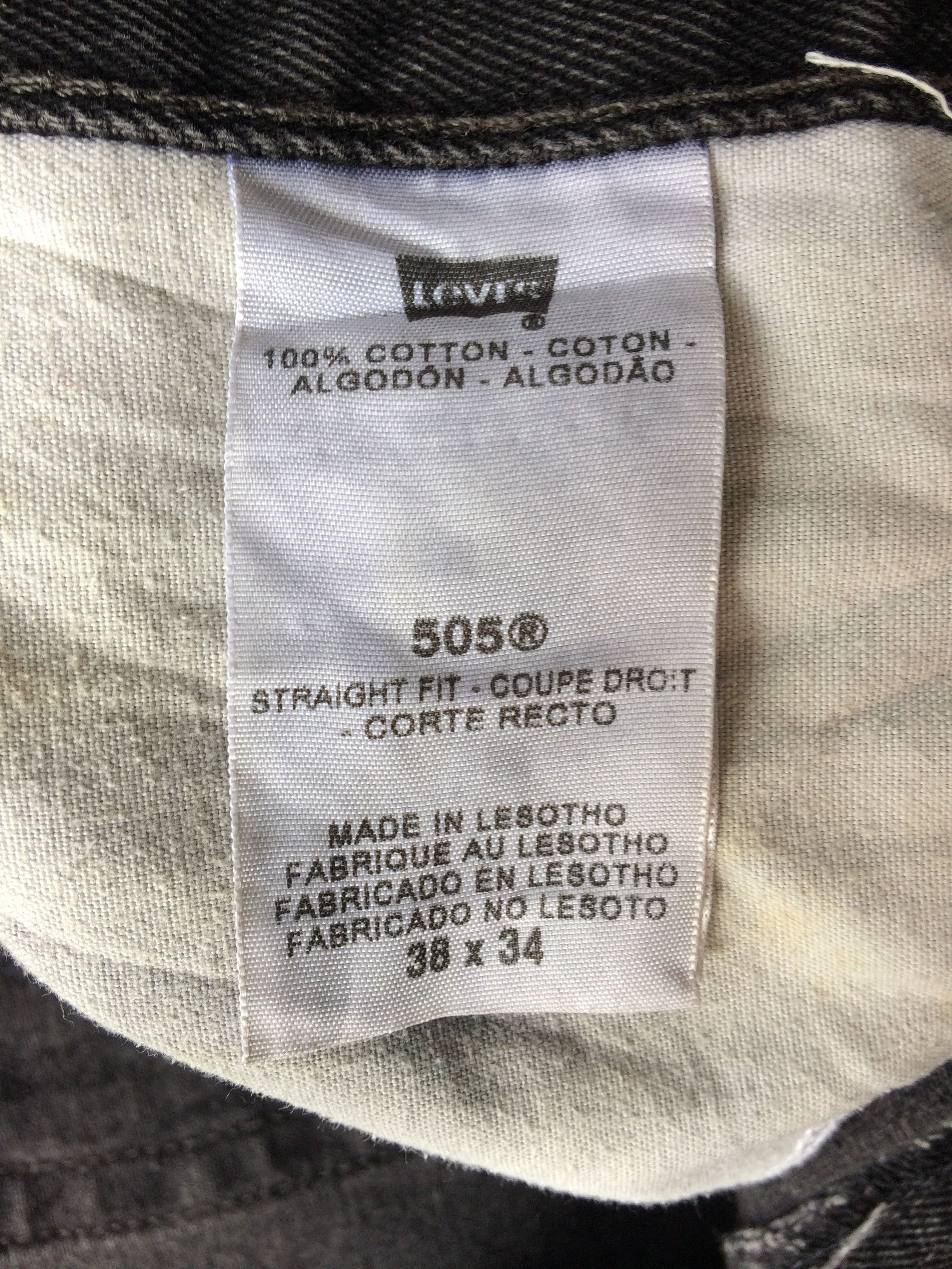 Levi's Vintage Distressed Levis 505 Jeans #B-892 Size US 40 / EU 56 - 12 Thumbnail