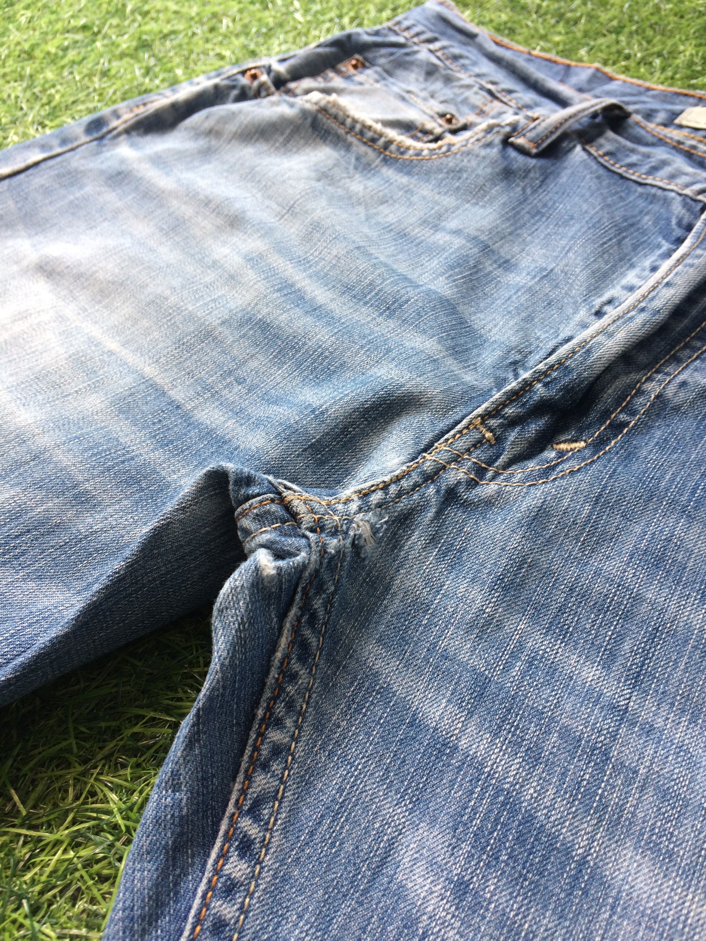 Levi's × Vintage Vintage Distressed Levis 505 Jeans #B-619 Size US 33 - 5 Thumbnail