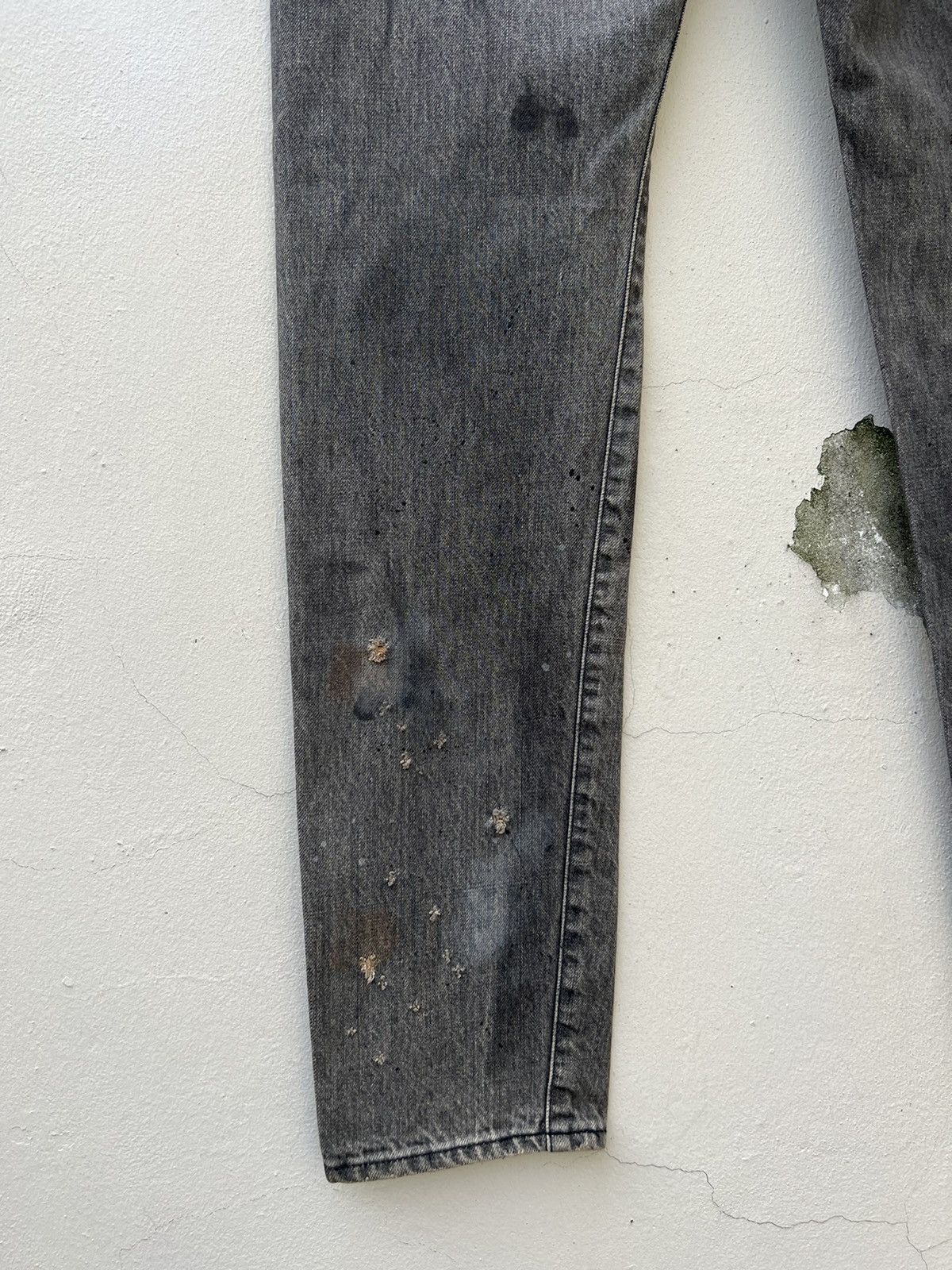 Ordinary Fits Trashed Look Ordinary Fits Fade Black Denim Selvedge Jeans Size US 28 / EU 44 - 17 Thumbnail