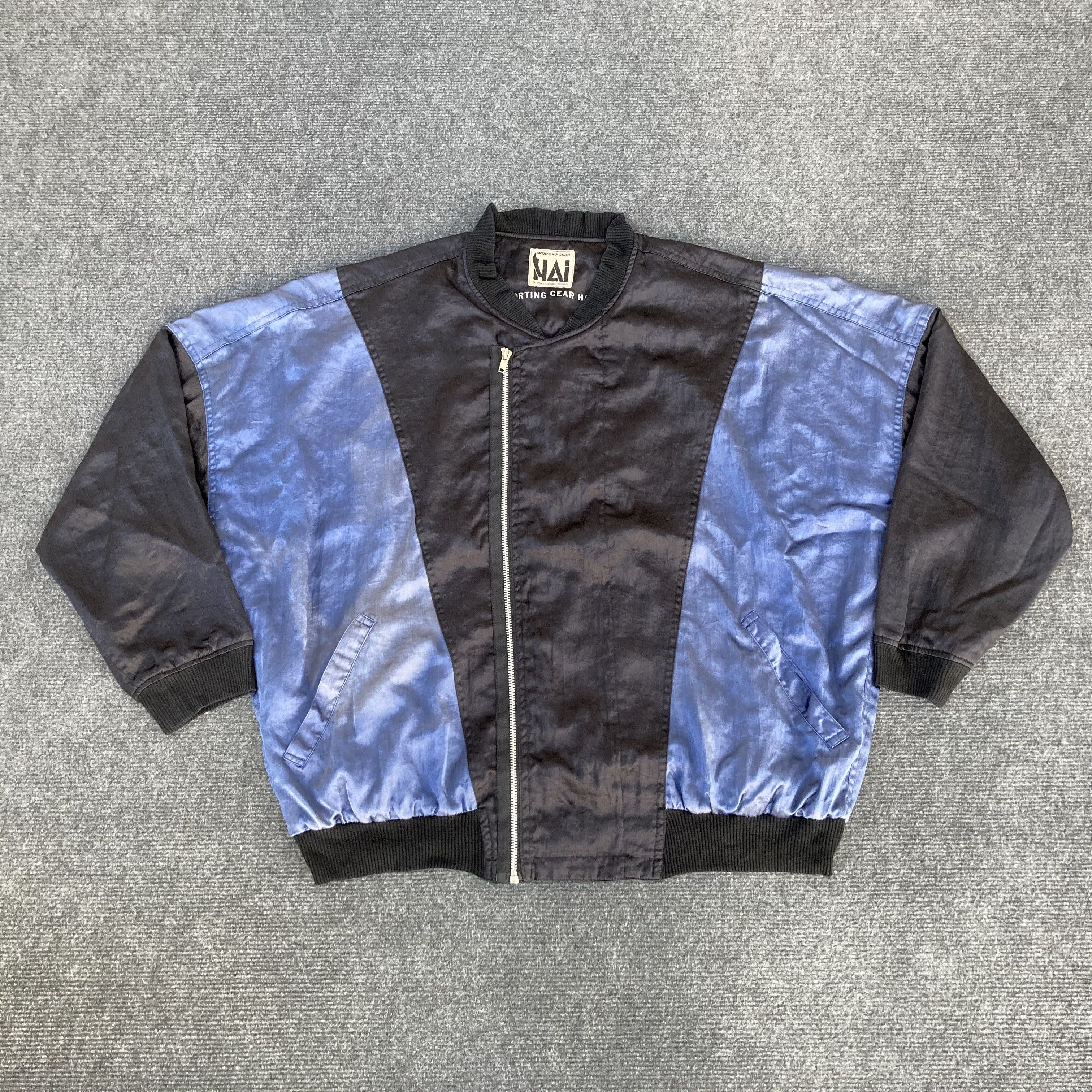 Hai Sporting Gear Vtg Issey Miyake Sporting Gear Hai Designer Sweater Size US M / EU 48-50 / 2 - 1 Thumbnail