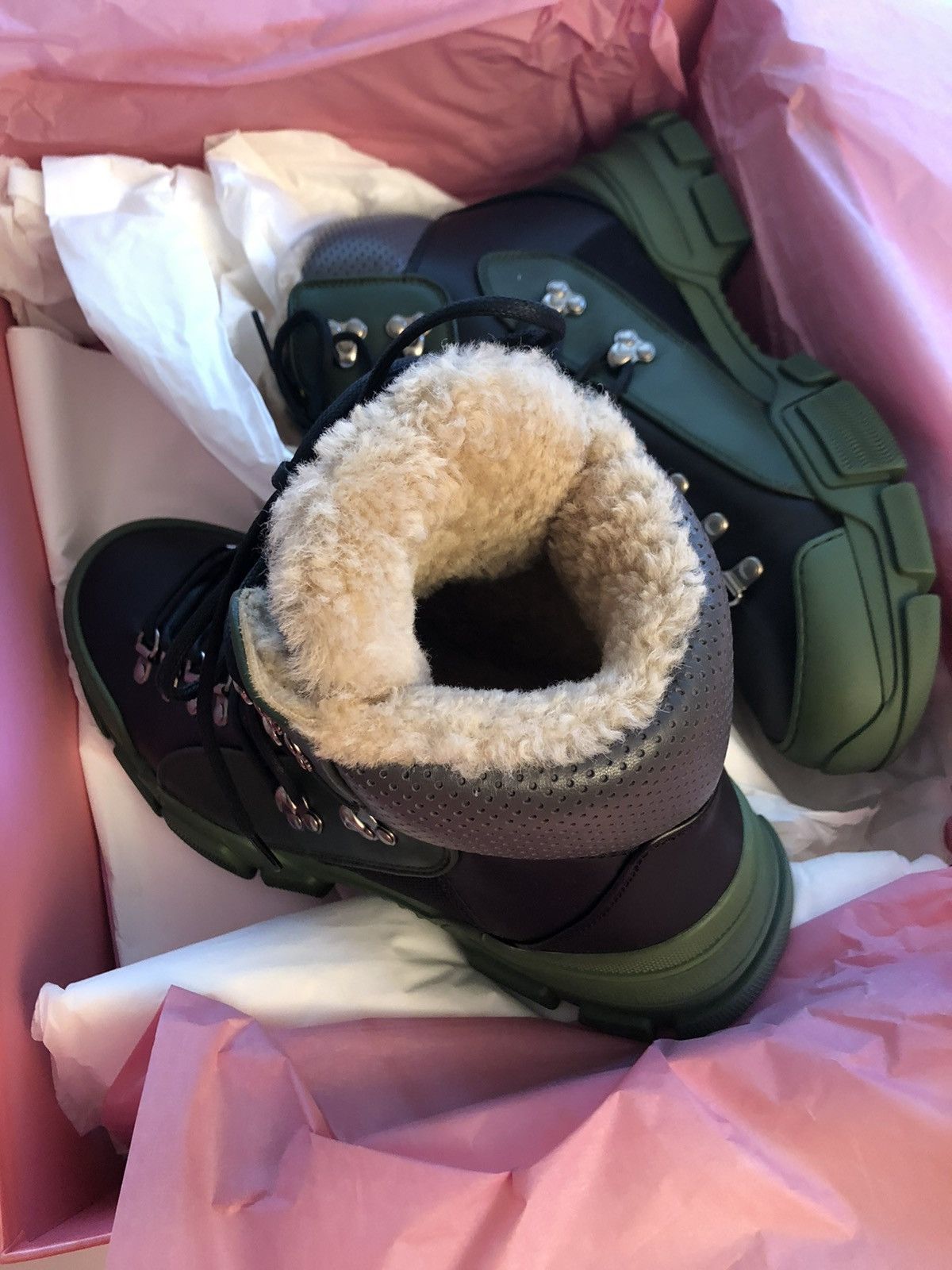 Gucci NEW Flashtrek Hiking Shearling Wool Fur Boots Sneakers Size US 9 / EU 42 - 5 Thumbnail