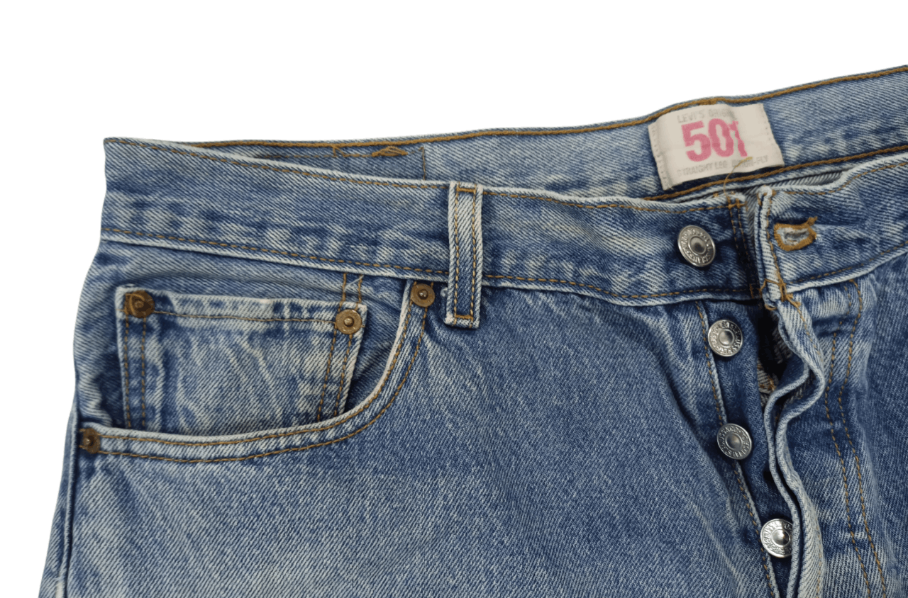 Levi's Vintage Clothing Vintage Levis 501 sun faded jeans Size US 38 / EU 54 - 4 Thumbnail