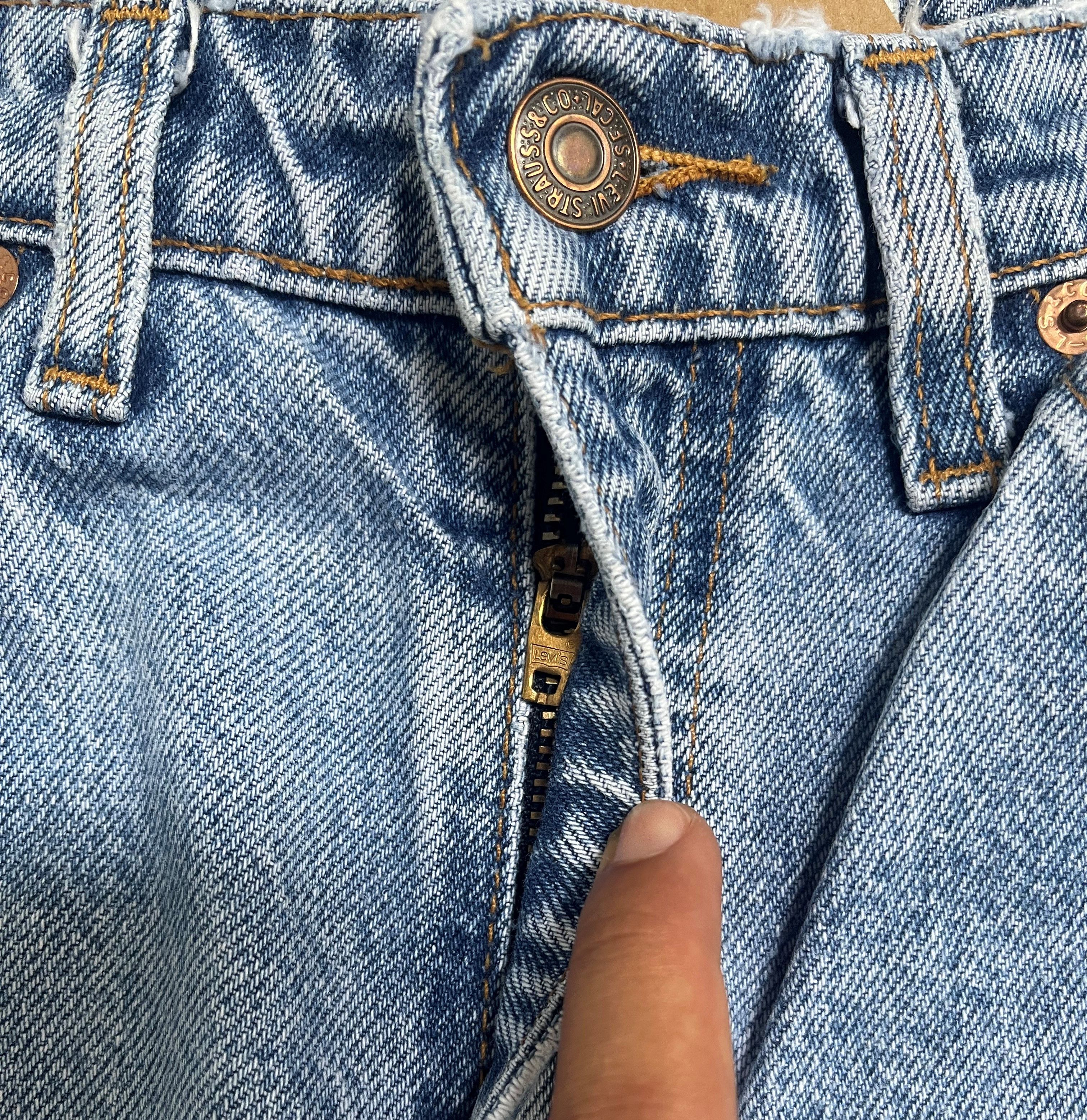 Levi's Vintage Levis 505 Relaxed Fit Straight Leg Jeans L8 Size US 32 / EU 48 - 3 Thumbnail