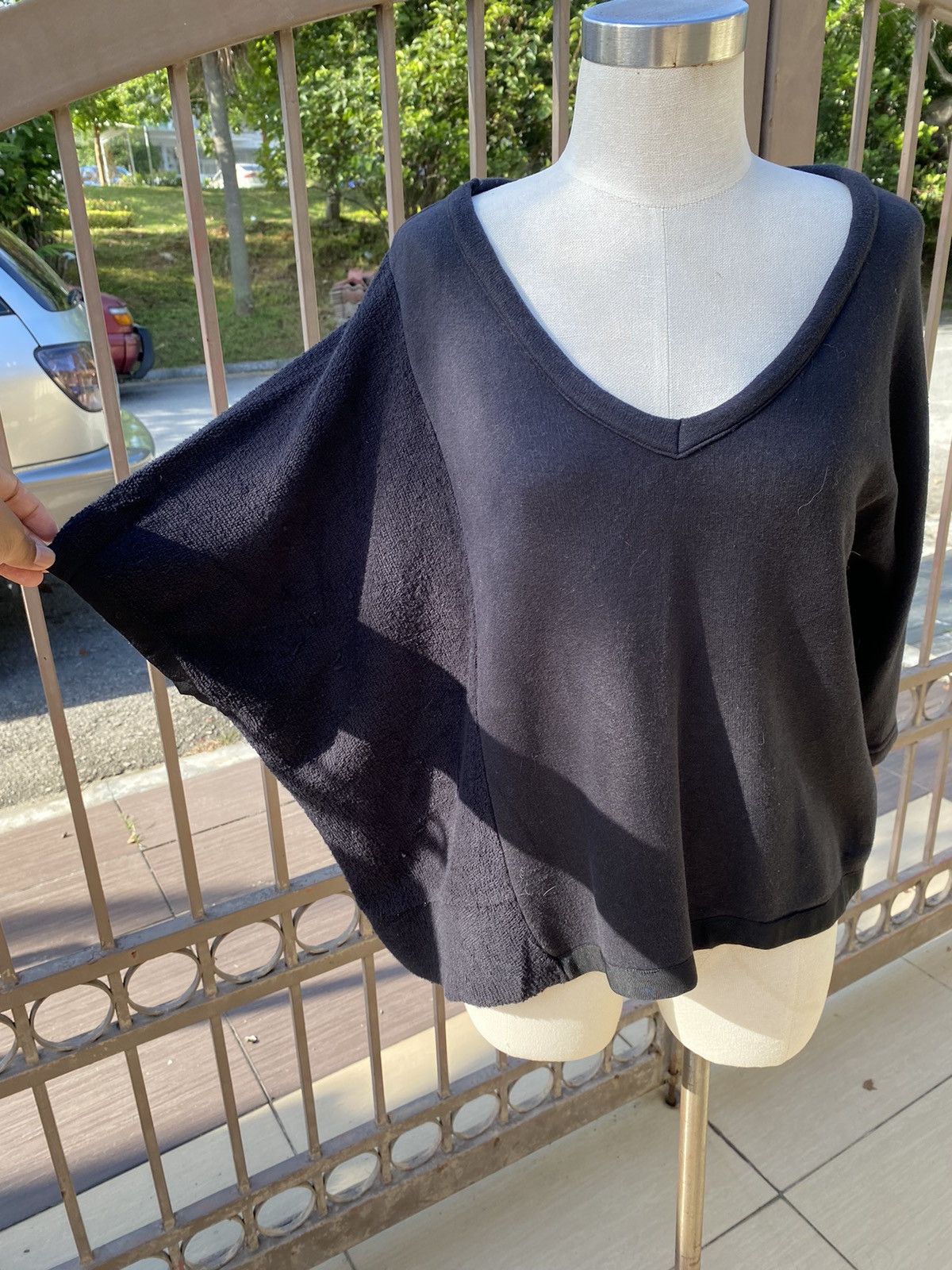 Designer black assymetrical top Size M / US 6-8 / IT 42-44 - 4 Thumbnail
