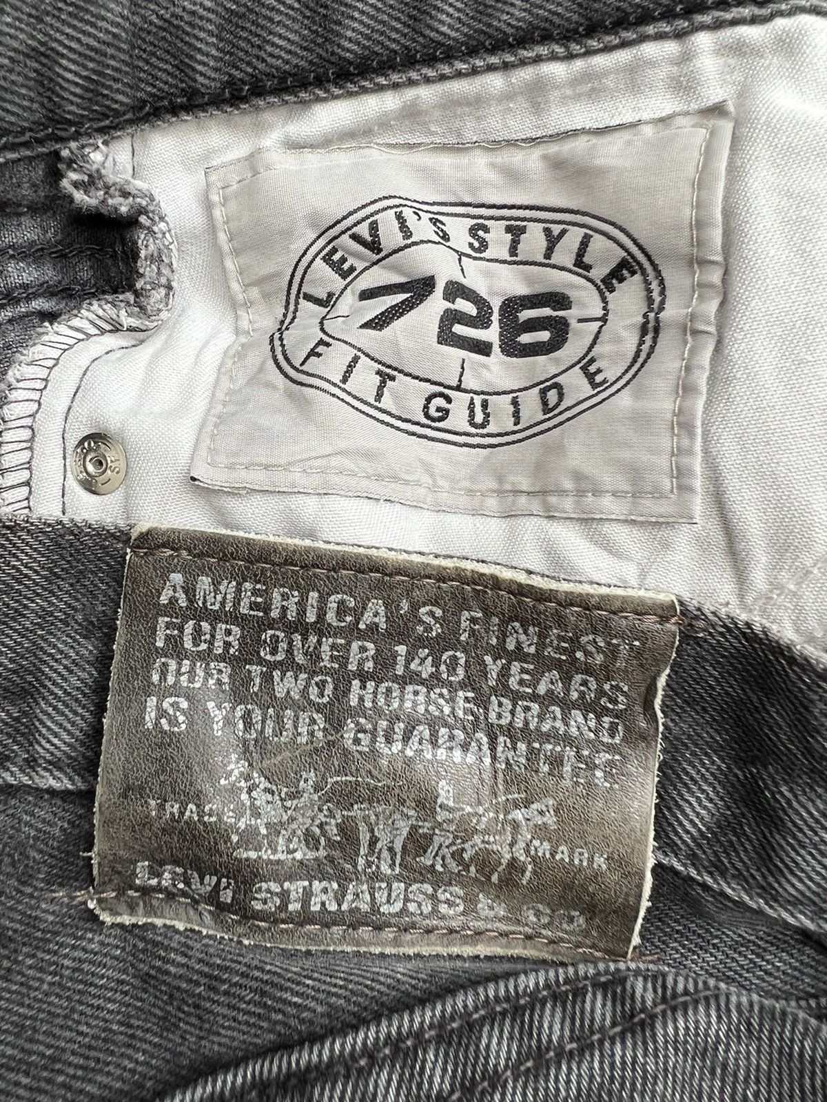 Levi's Faded Black VTG 1993 Levi’s 726 Orange Tab Denim Baggy Jeans Size US 31 - 17 Thumbnail