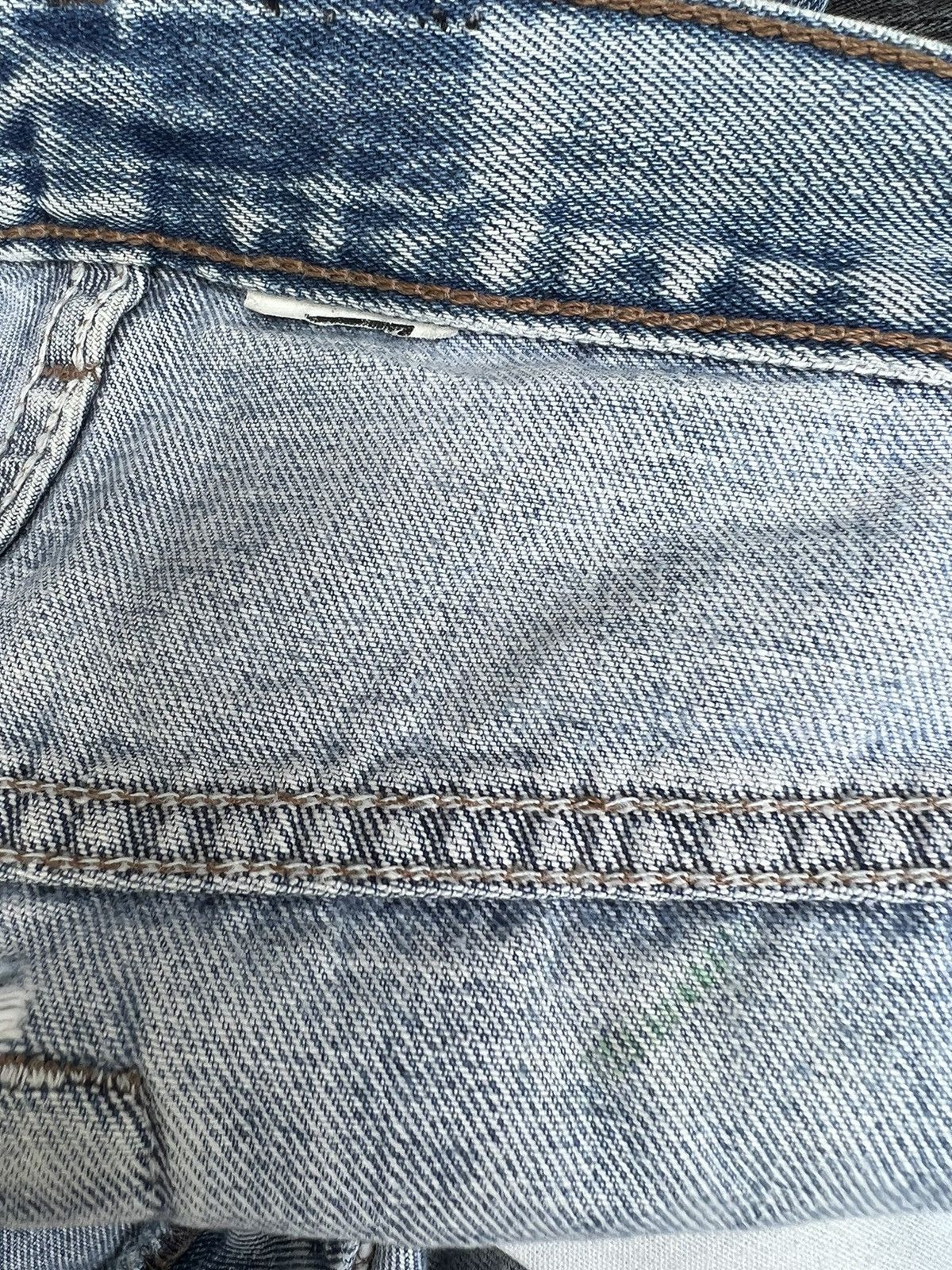 Levi's Baggy Vintage 90s Levi’s Silvertab Fade Denim Jeans Size US 34 / EU 50 - 23 Thumbnail