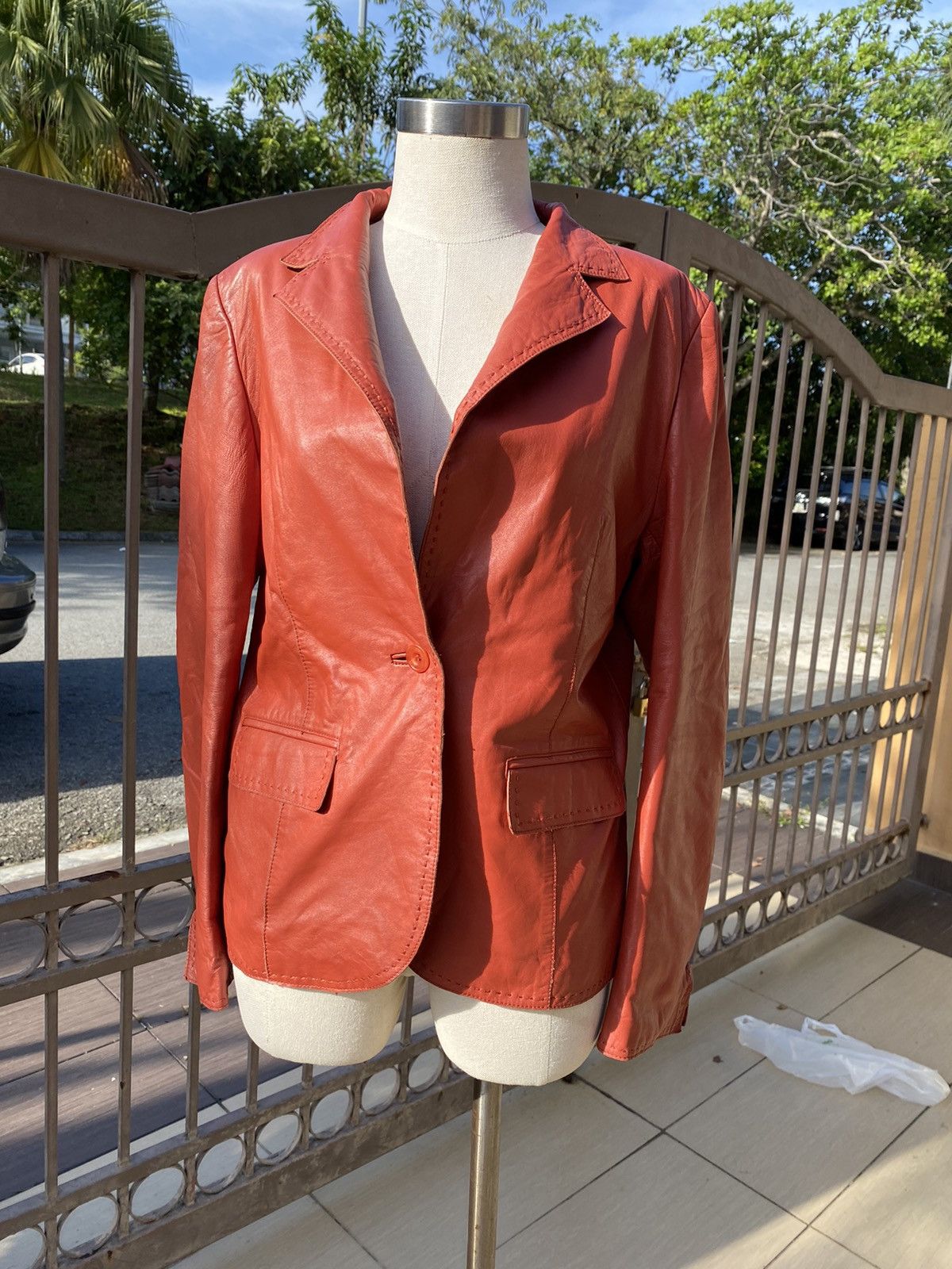 Balmain vintage leather jacket Size L / US 10 / IT 46 - 2 Thumbnail