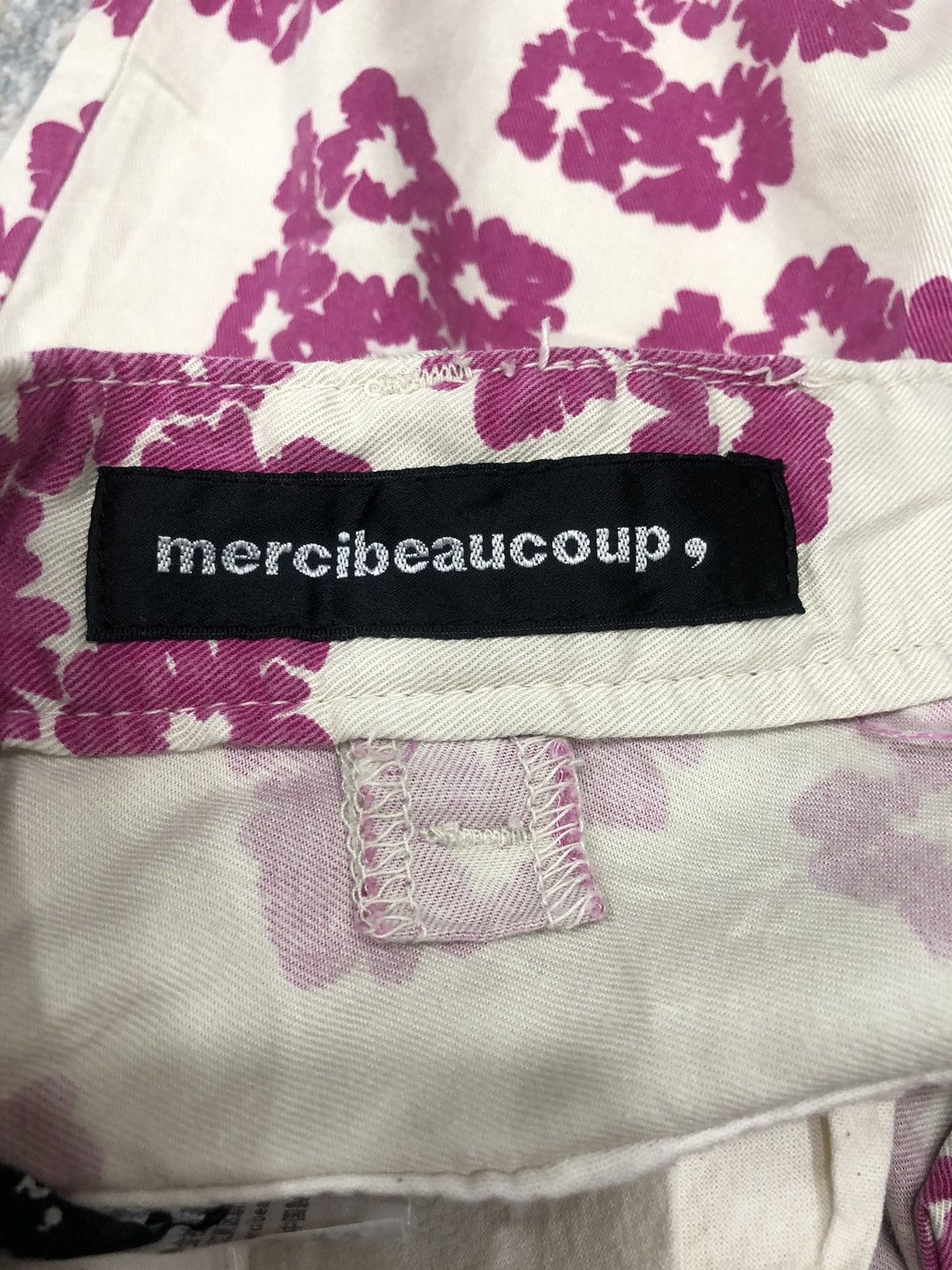 Issey Miyake × mercibeaucoup MERCIBEAUCOUP by ISSEY MIYAKE Split Pocket Floral Pant Size US 28 / EU 44 - 9 Thumbnail