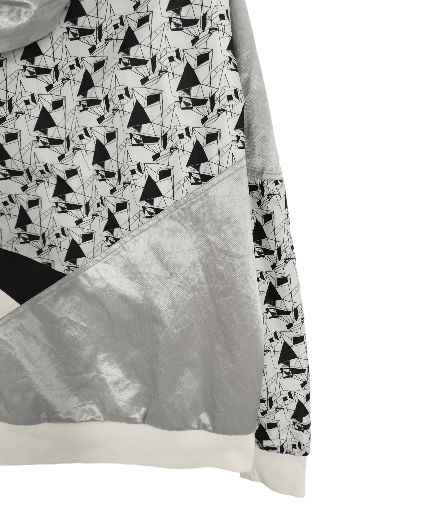 Kappa Kappa 'Special Expedition to Feros Planet' Full Zipper Size US L / EU 52-54 / 3 - 6 Thumbnail