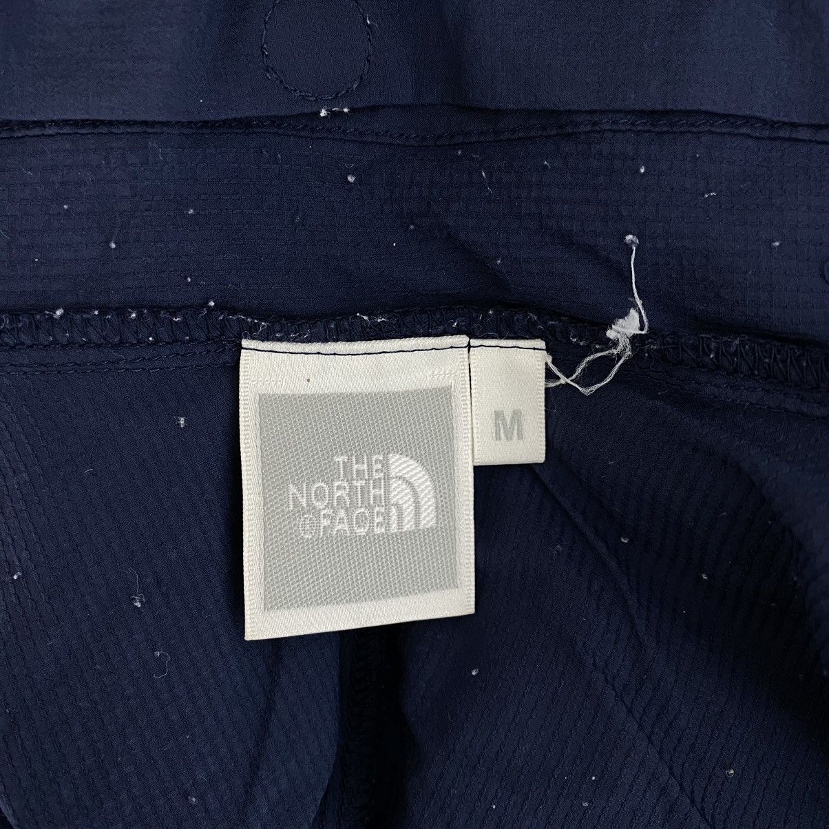The North Face × Vintage Vintage THE NORTH FACE Full Zipper Blue Hooded Bomber Jacket Size M / US 6-8 / IT 42-44 - 4 Thumbnail