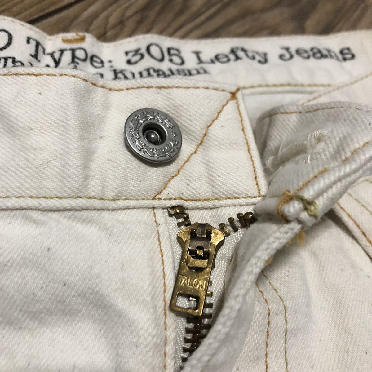 Levi's Vintage Clothing Vintage Levi’s 305 Lefty Jeans by Takahiro Kuraishi Jeans Size US 35 - 4 Thumbnail