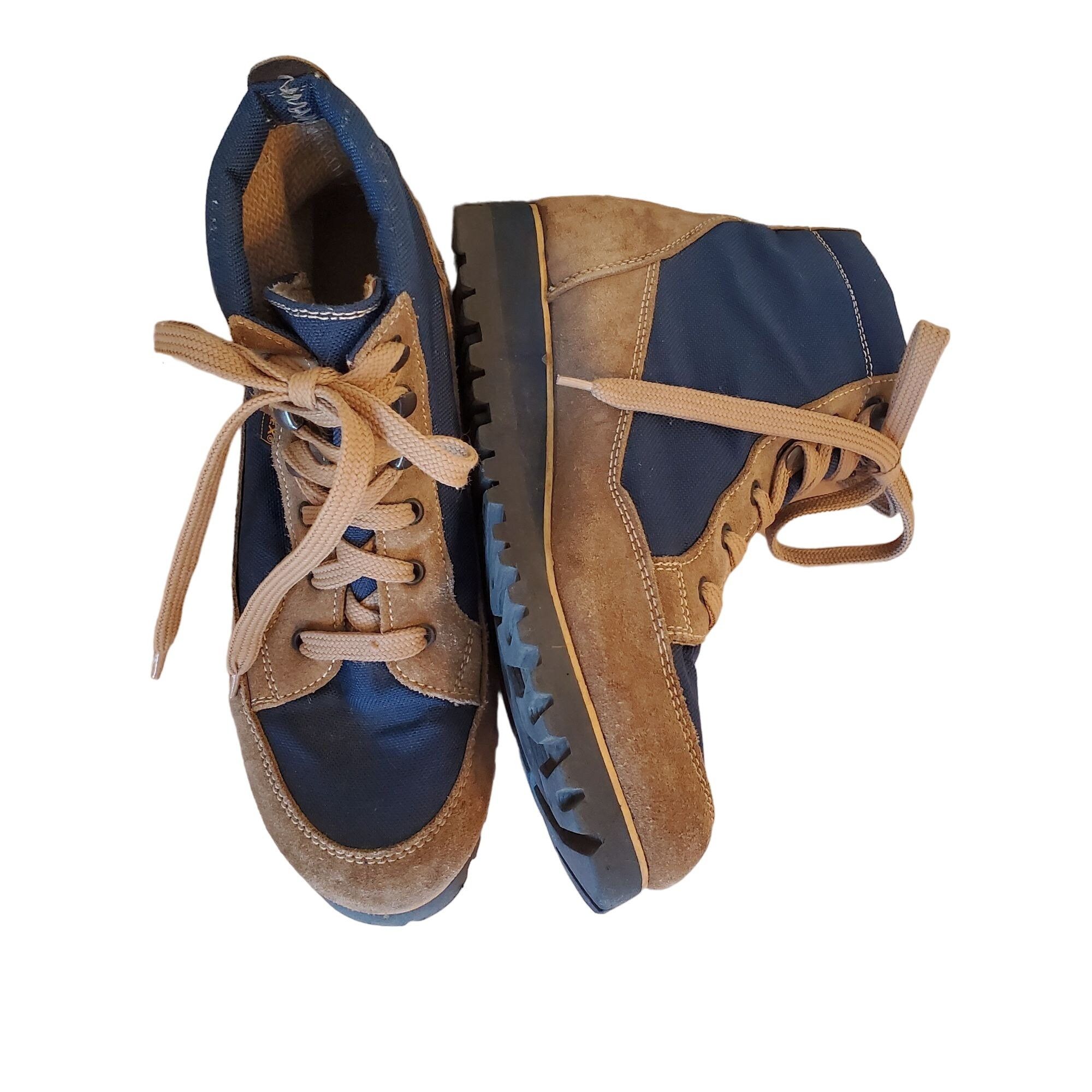 Vibram 8 Made in Italy Blue Canvas Brown Cowhide 2 Tone Chun