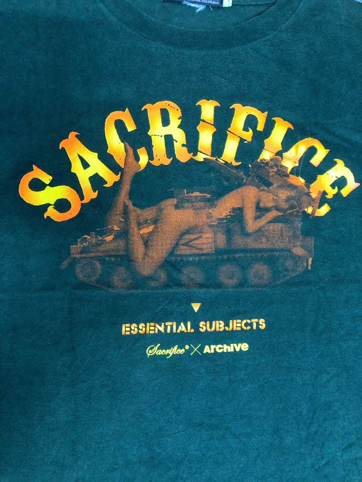 General Research Archive 2000s 4th year Sacrifice x Archive rare edition Size US M / EU 48-50 / 2 - 11 Thumbnail