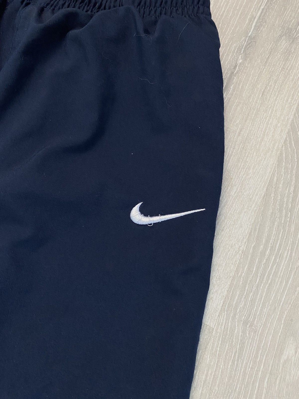 Nike Nike vintage blue track pants small swoosh 2000s Size US 28 / EU 44 - 2 Thumbnail