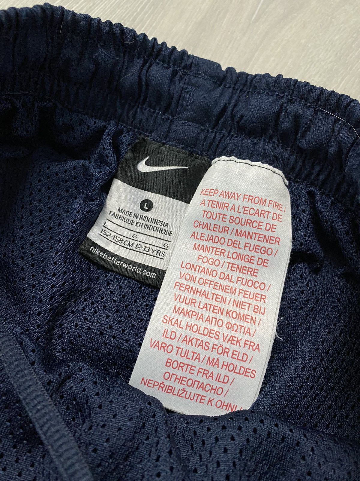 Nike Nike vintage blue track pants small swoosh 2000s Size US 28 / EU 44 - 4 Thumbnail