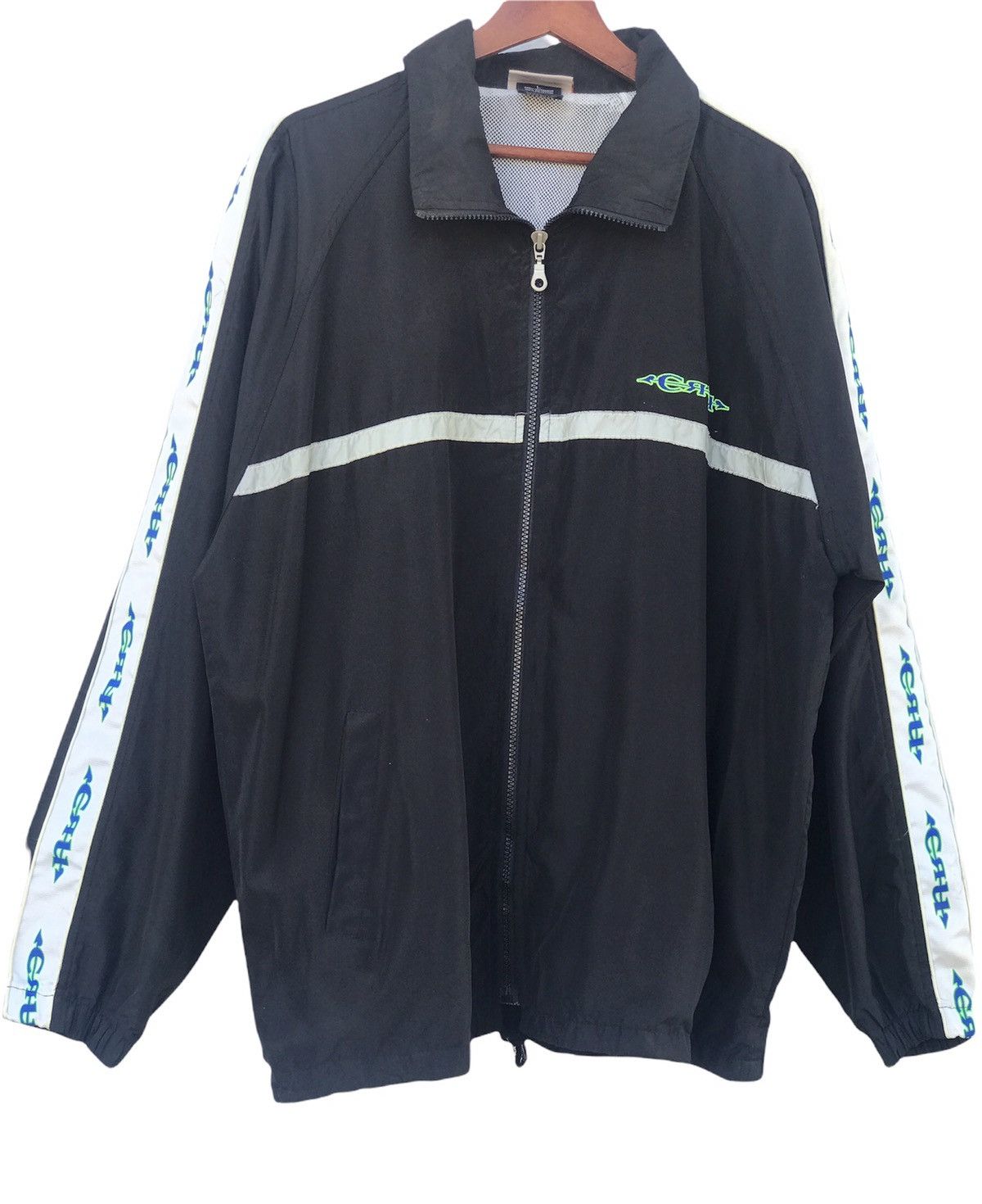 Vintage Windbreaker CRU Sidetape Size US L / EU 52-54 / 3 - 1 Thumbnail