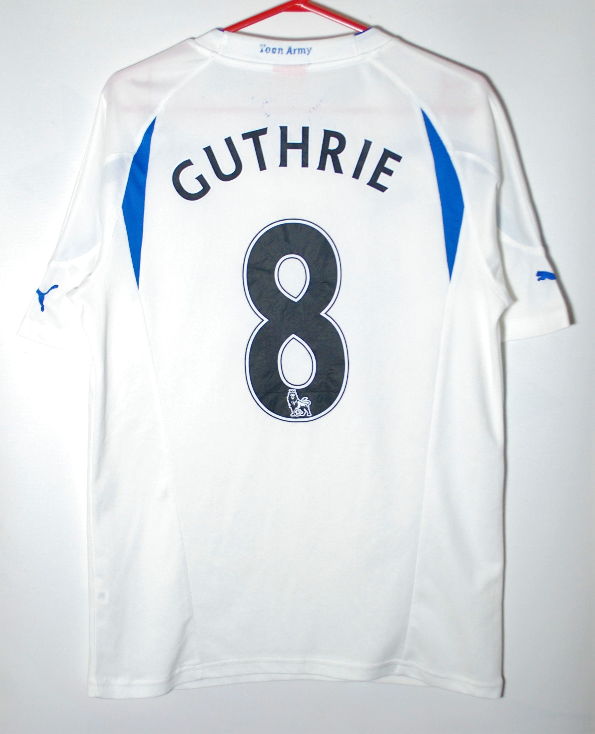 Puma #8 GUTHRIE NEWCASTLE UNITED 2010 2011 THIRD FOOTBALL SHIRT Size US S / EU 44-46 / 1 - 1 Thumbnail