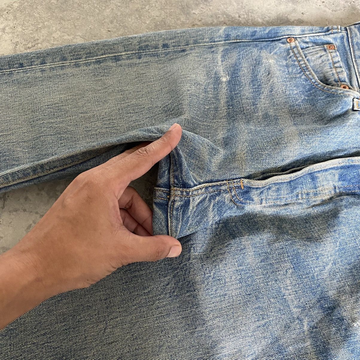Levi's Size 29x31.5 Vintage 90's Levi's 501 Faded Dirty Jeans Size US 29 - 9 Thumbnail