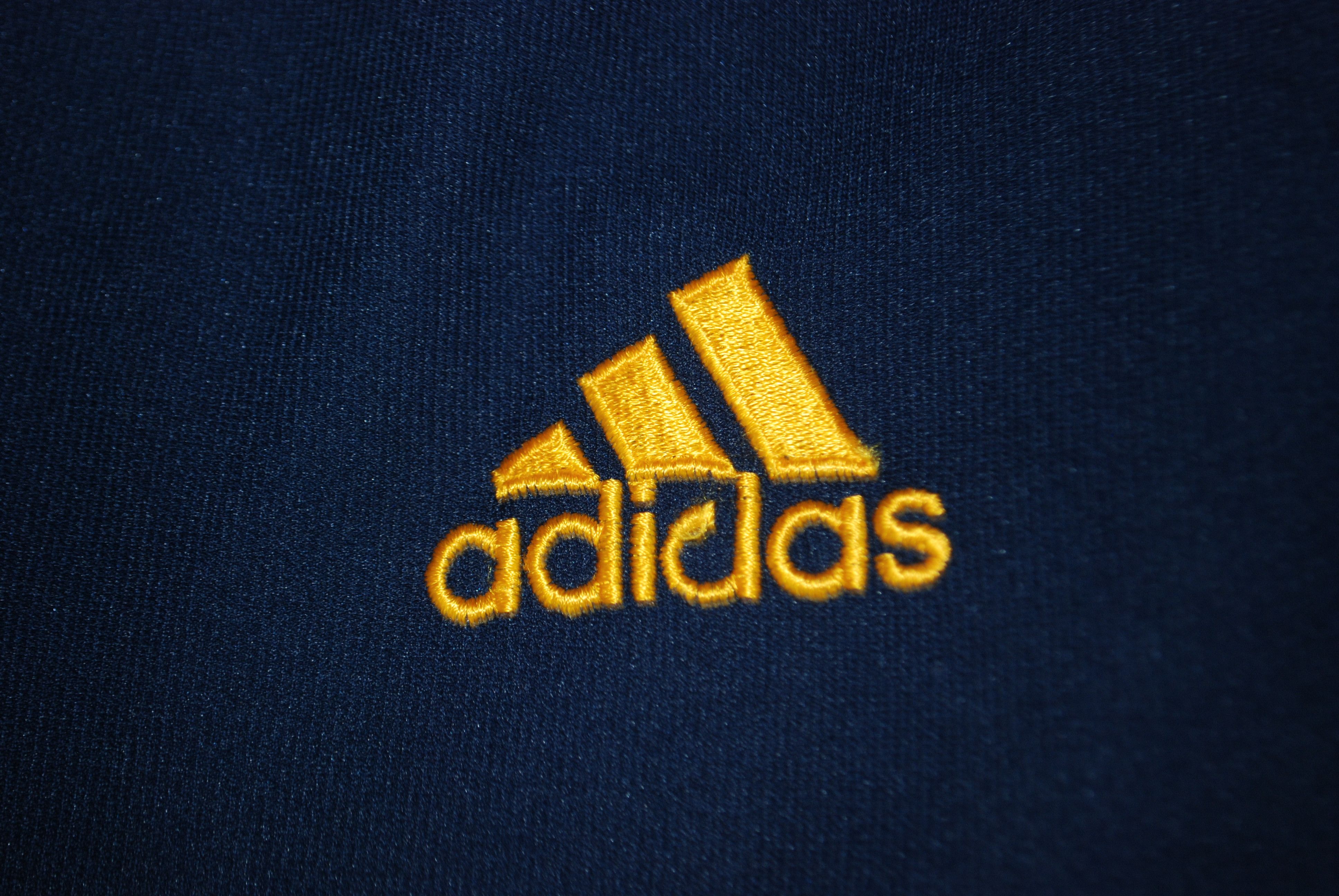 Adidas #10 TRISTAN SPAIN TEAM 2002 2003 THIRD FOOTBALL SHIRT Size US L / EU 52-54 / 3 - 4 Thumbnail