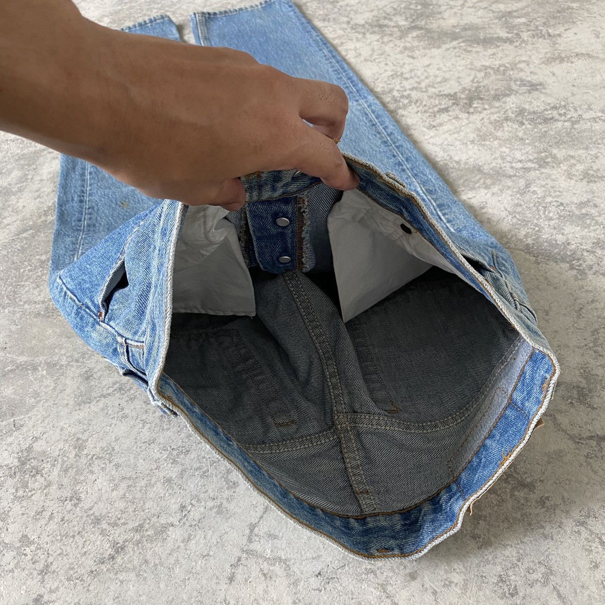 Levi's Size 28x30 Vintage 90's Levi's 501 Stonewashed Blue Jeans Size US 28 / EU 44 - 6 Thumbnail