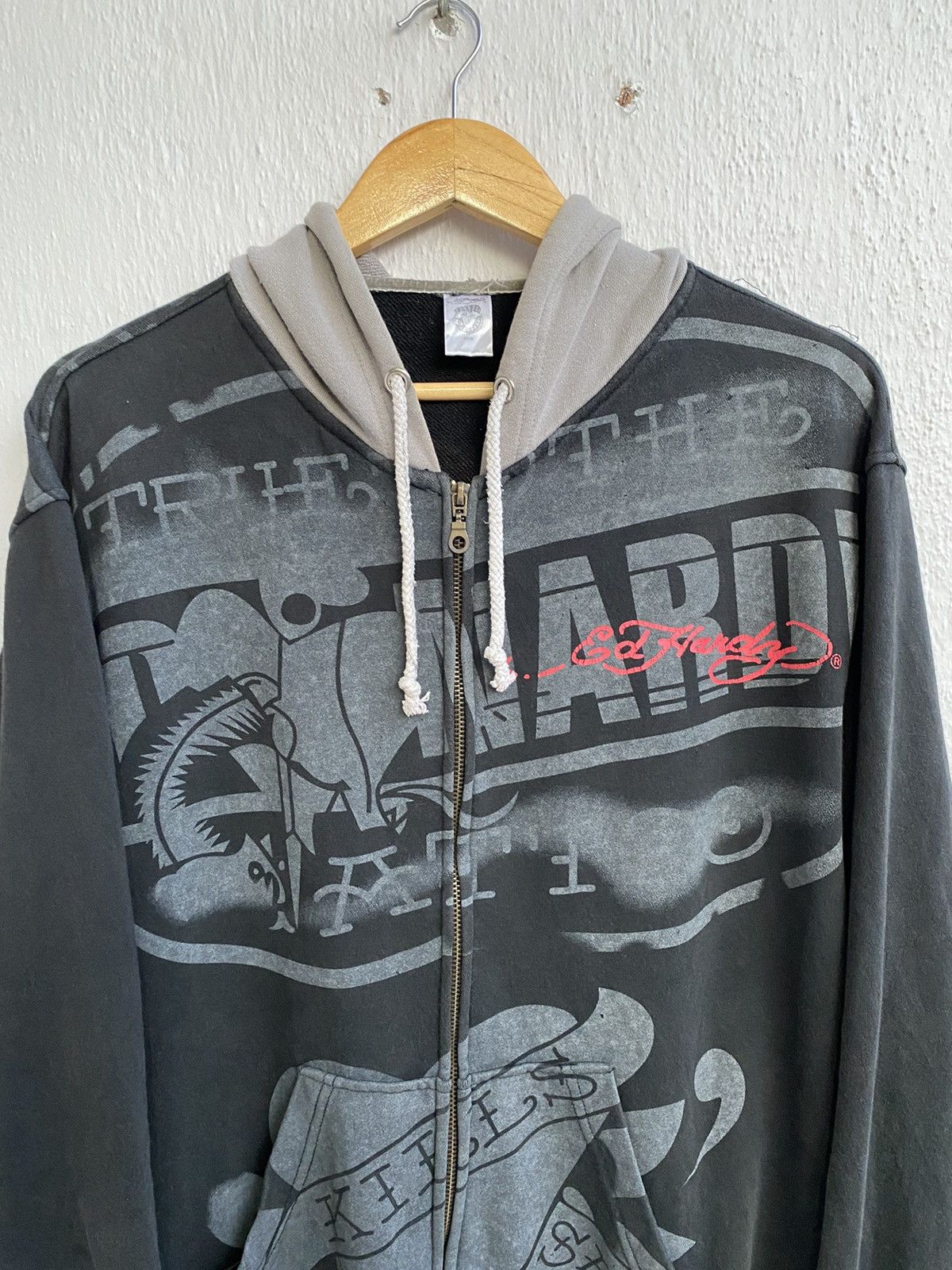 Christian Audigier Vintage Ed Hardy Big Print Hoodie Zip Up Made In Usa Size US XL / EU 56 / 4 - 3 Thumbnail