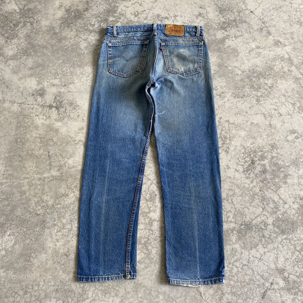 Jean × Levi's × Vintage Size 33x29.5 Vintage 90’s Levi's 505 Faded Blue Jeans Size US 33 - 13 Thumbnail