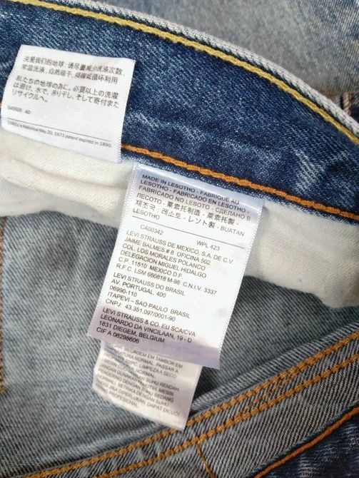 Levi's Vintage Levi's Jeans 505 Light Blue Denim 38x30 Size US 38 / EU 54 - 11 Thumbnail