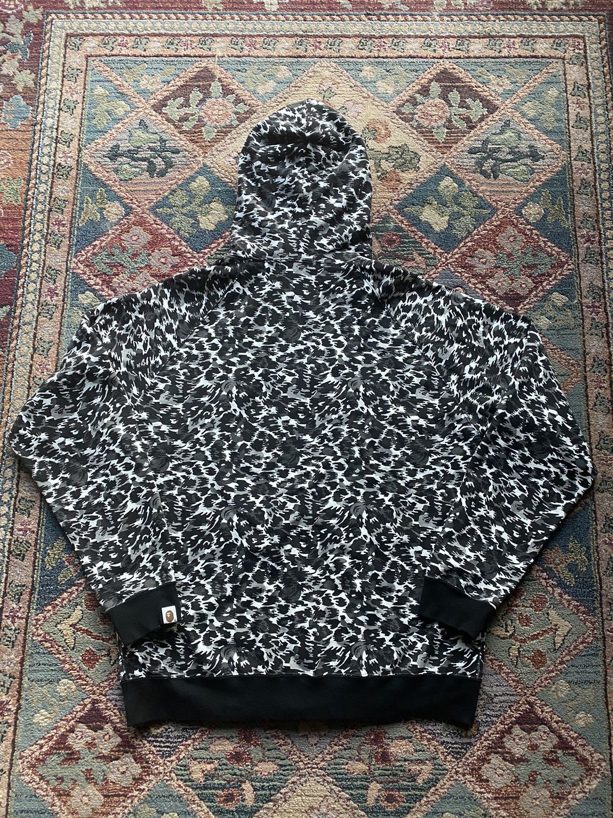 Bape Bape leopard ape camo hoodie Size US L / EU 52-54 / 3 - 2 Thumbnail