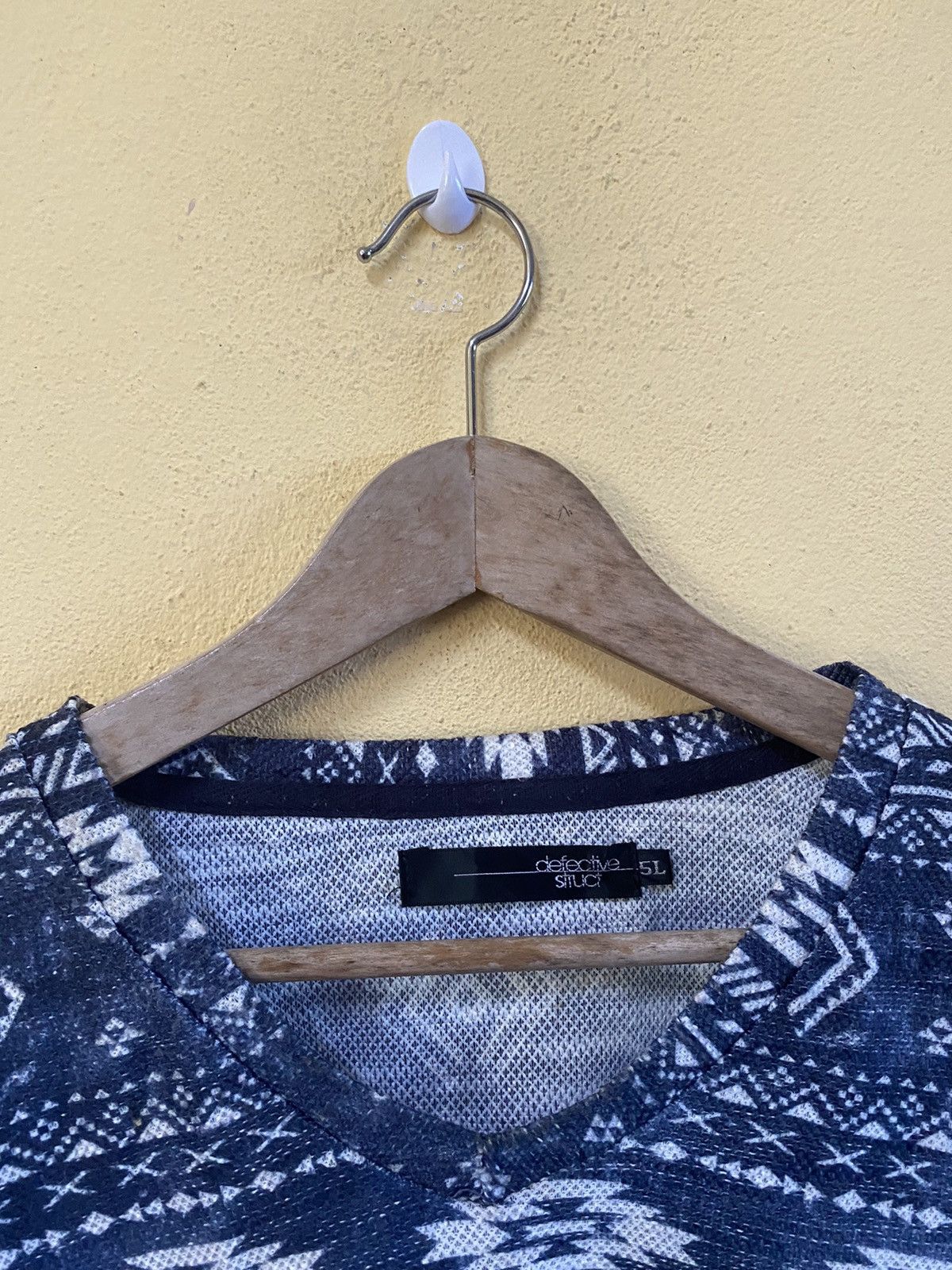 Other Steals💥 Navajo Fashion Tee Size US XL / EU 56 / 4 - 2 Thumbnail